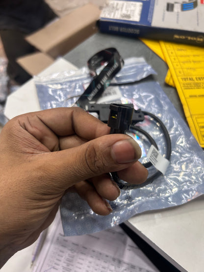 Royal Enfield RAC00053/F – OEM USB Charger (Handlebar) for Classic 350 Reborn, Meteor, Bullet 350, Hunter 350 J-Series & Retrofit Upgrade for Older Models