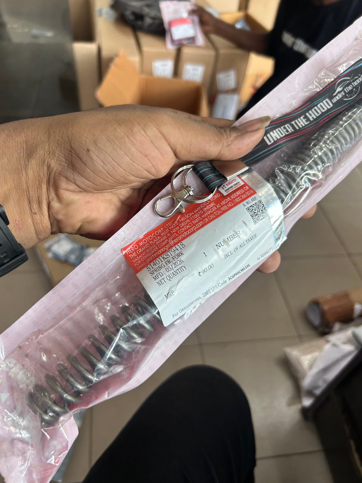 Hero Genuine Front Cushion Spring for Splendor Plus & Passion Plus | Spring Fr. Cushion / Front Fork Spring / Front Suspension Spring | 51401KCC900S(51401KST941S)