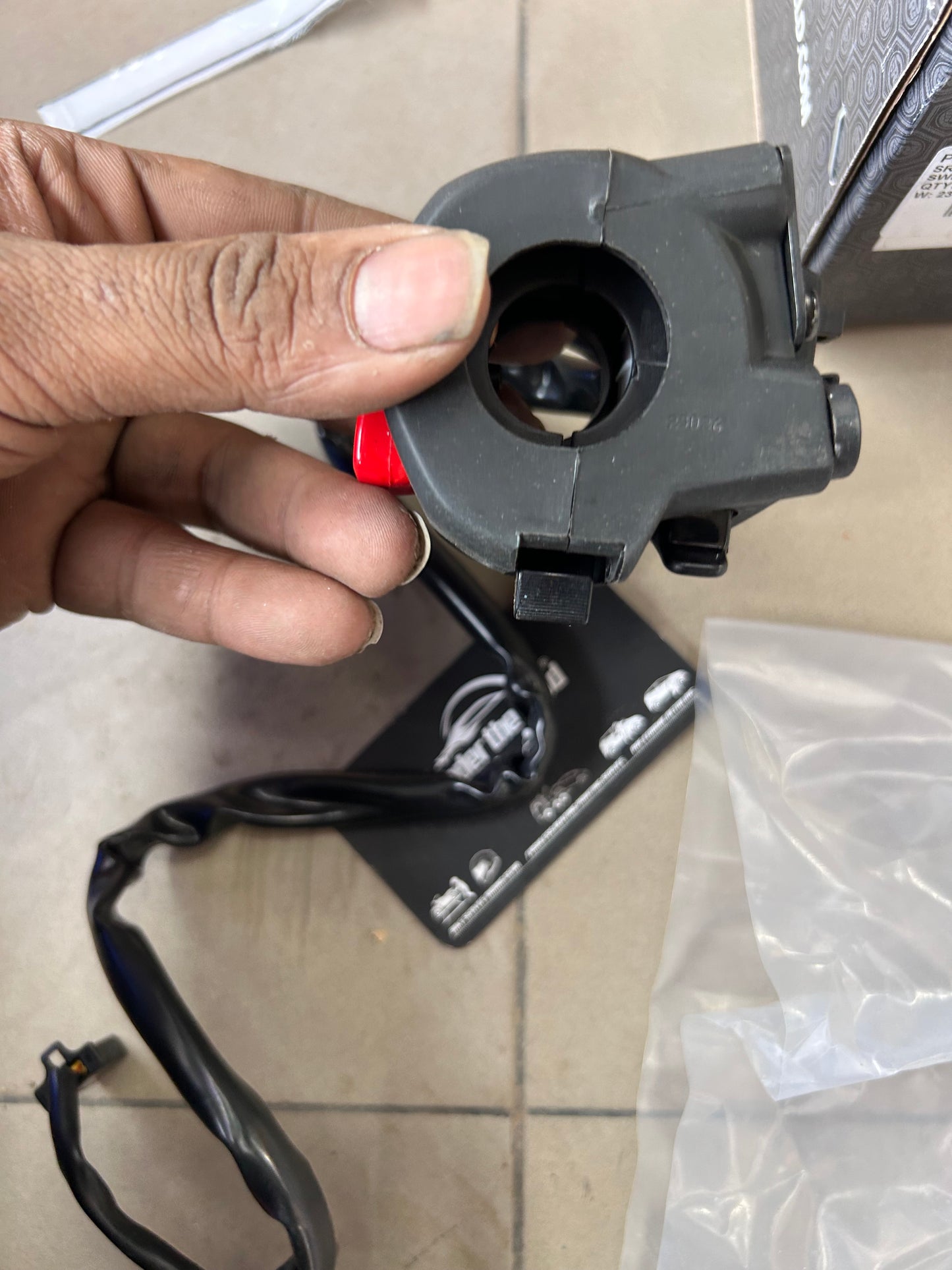 Royal Enfield Handlebar Switch Module RH (Right) – Himalayan 411 / BS3 – Part No. 587314/A (OEM)