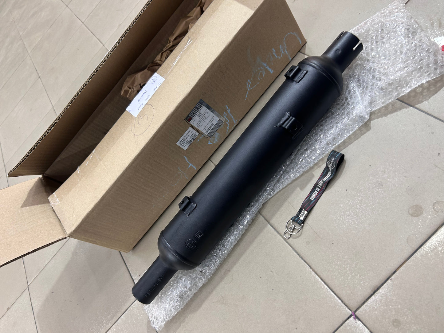 Royal Enfield Classic 350 Reborn Black Silencer Assembly RLX01042
