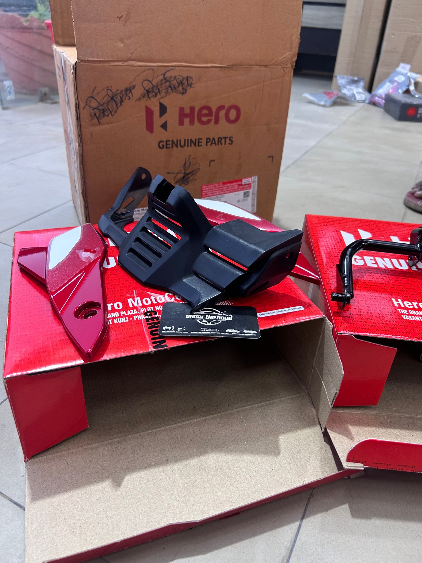 Hero Genuine Belly Pan Assembly Kit for Glamour X 125 - 5 Colour Options