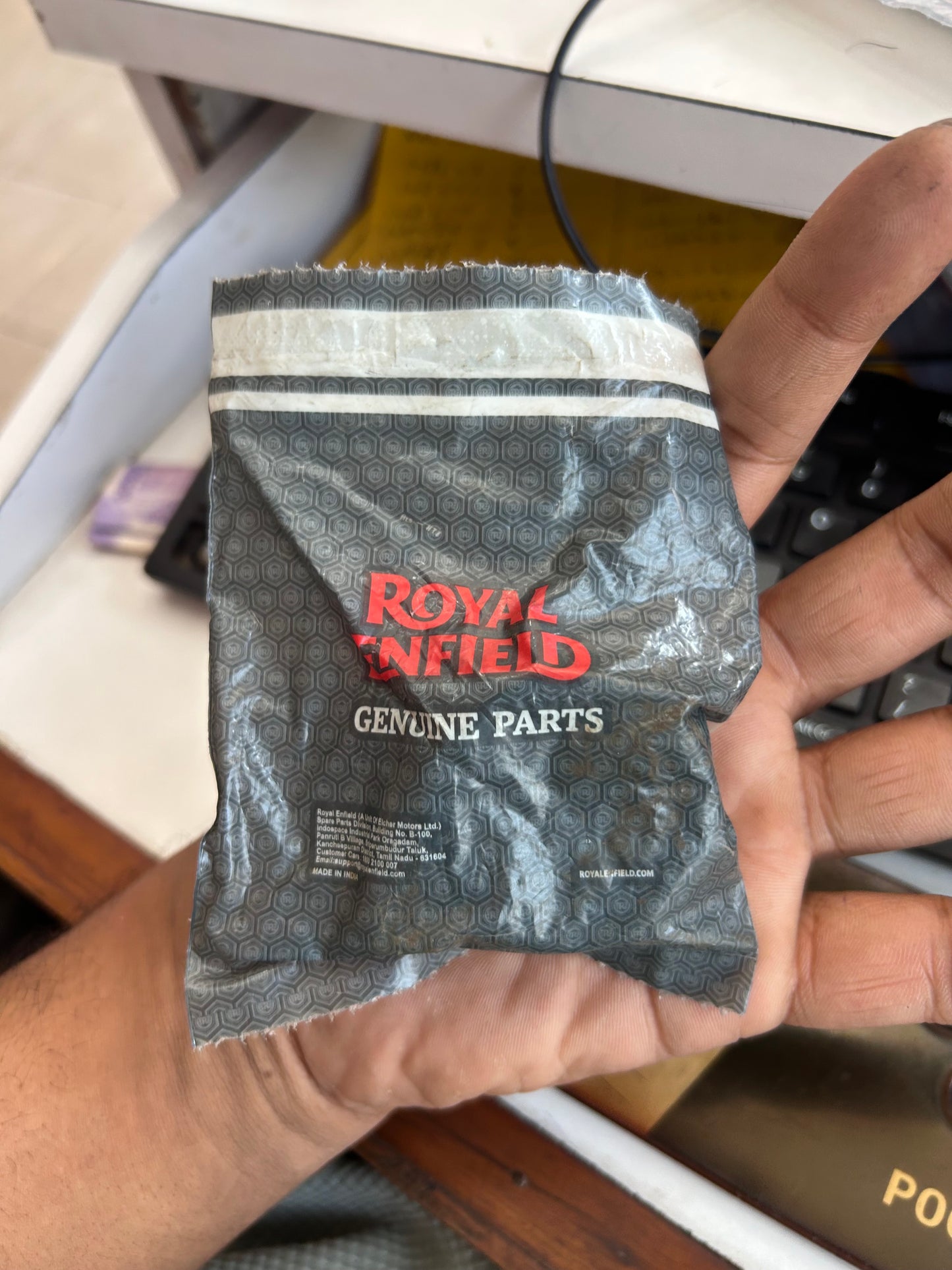 Royal Enfield RAH00140/B – Fork Oil Seal | For Hunter 350, Meteor 350, Classic Reborn (J-Series)