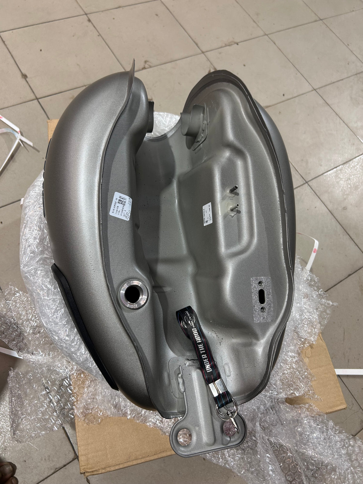 Royal Enfield Classic 350 UCE Gunmetal Grey ABS Fuel Tank with Sticker – RAK00080/C