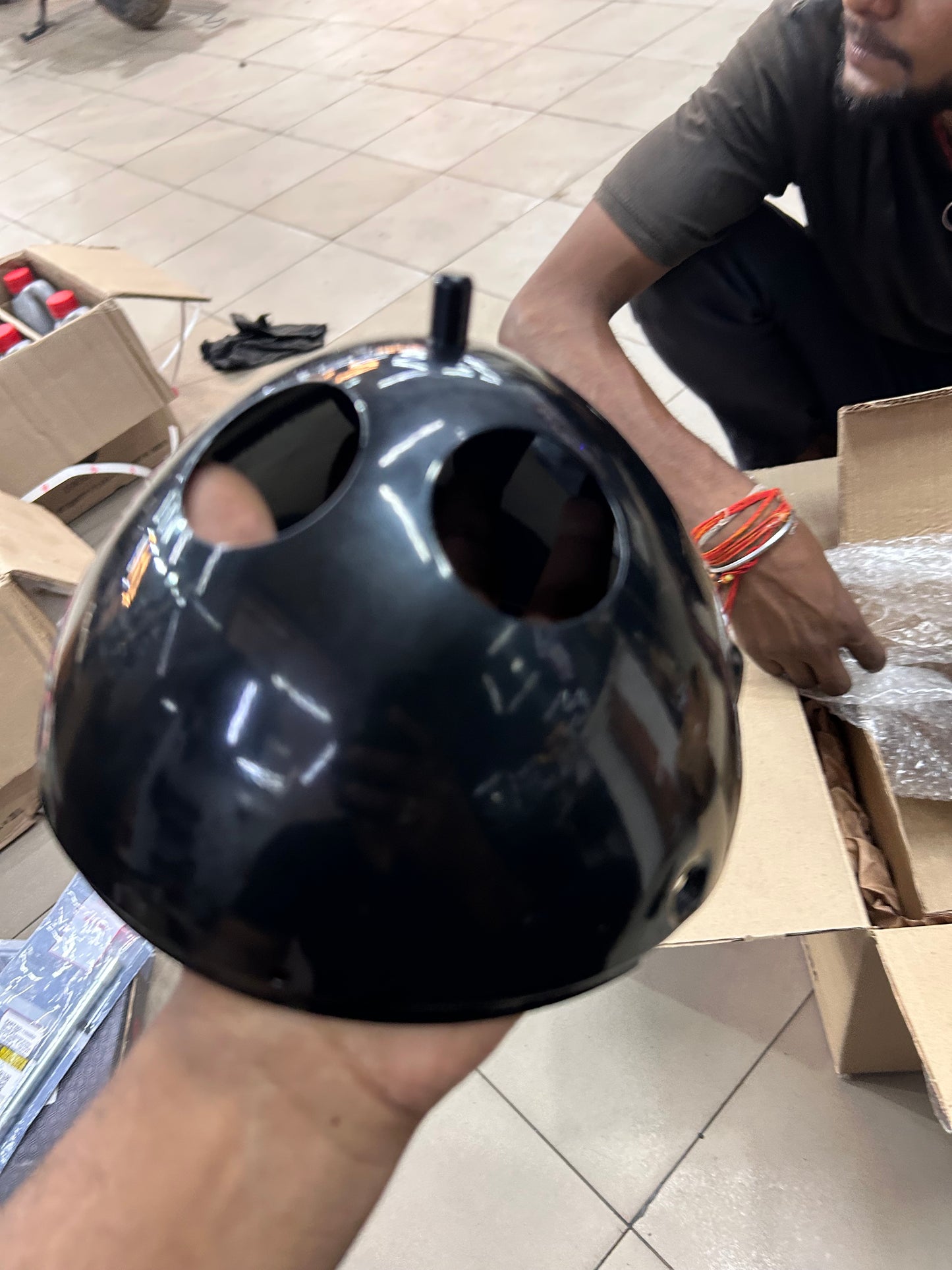 Royal Enfield RAN00063/B – Headlamp Bowl Black (OEM for Interceptor 650 & Continental GT 650)