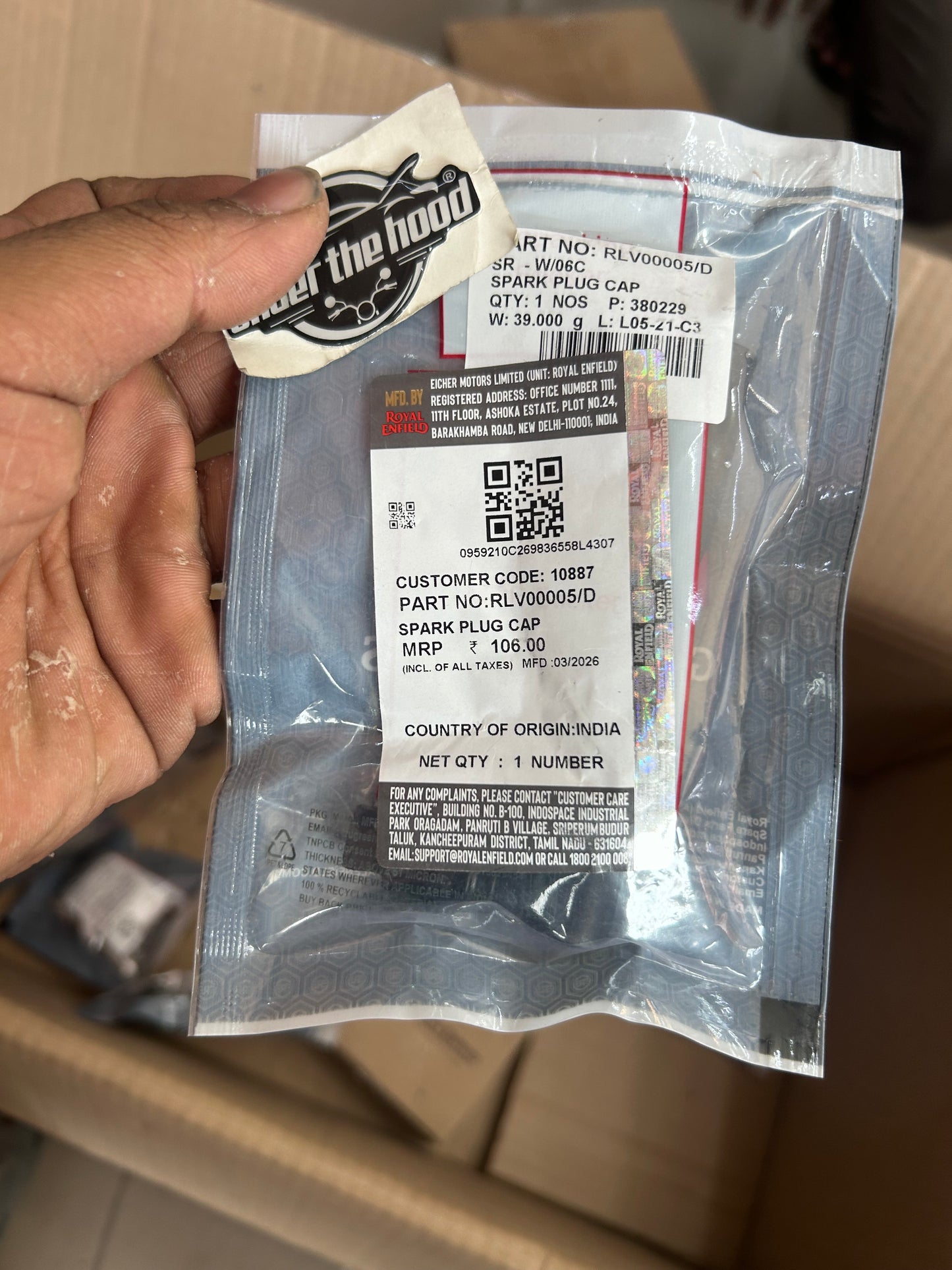 Royal Enfield RLV00005 - Spark Plug Cap (HT Cap) For Himalayan 450 & GUERRILLA 450- Genuine