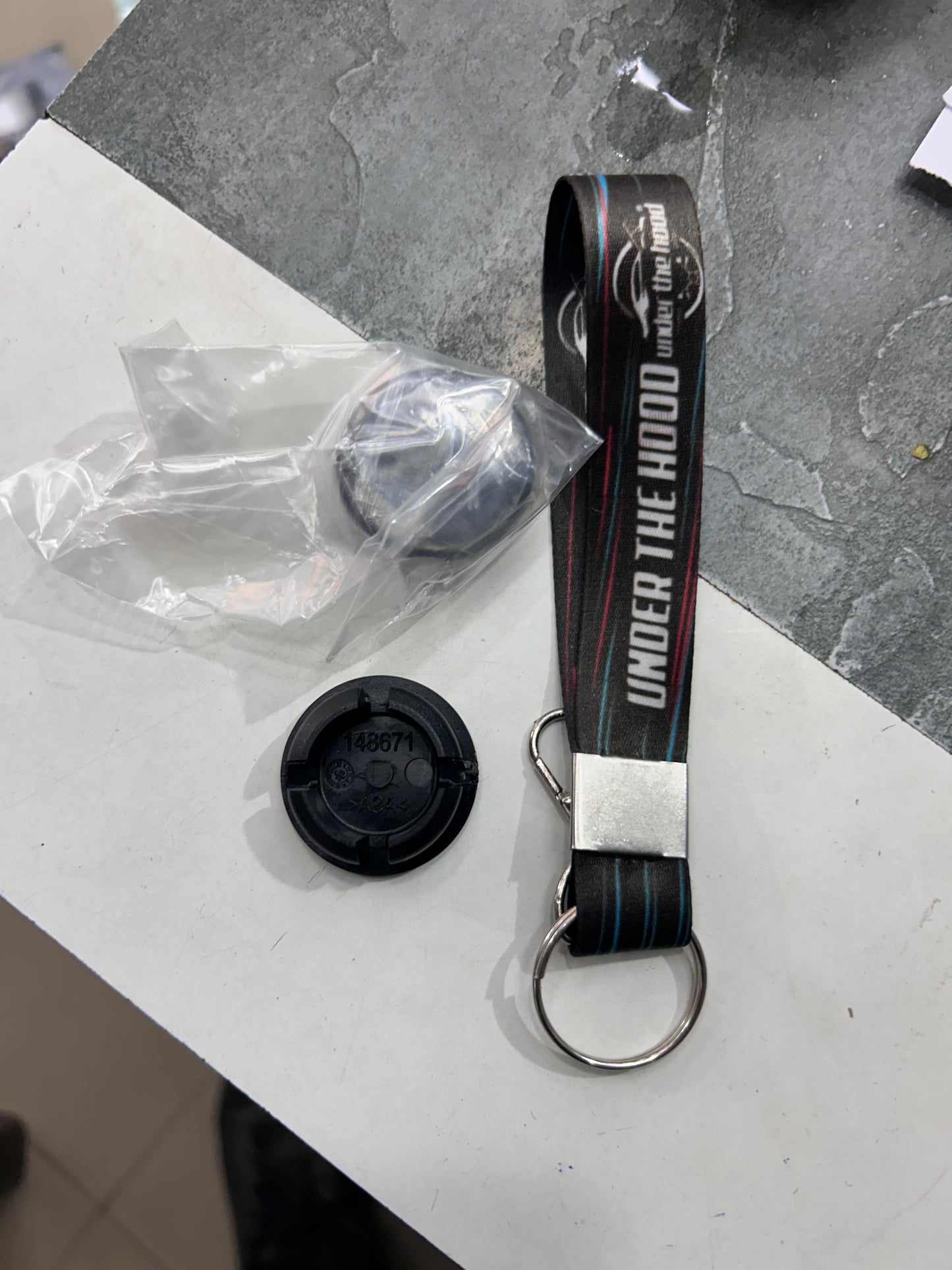 Royal Enfield 148671/B – Cap, Engine Mount Boss (Frame Plug) for Interceptor 650 & Continental GT 650 (BS4 Twins)