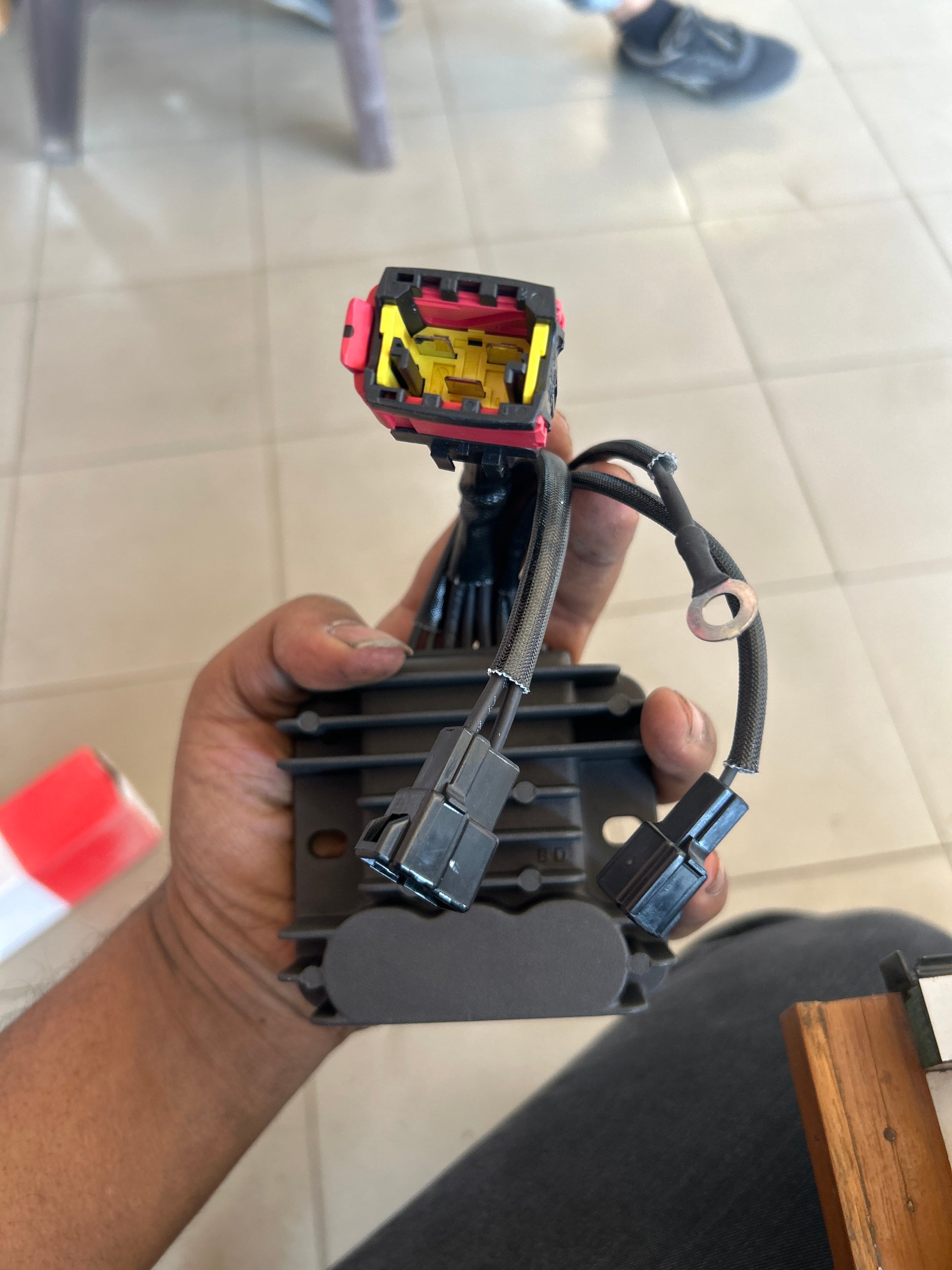 Royal Enfield RAC00467/A RR Unit (Three Phase Series) for Himalayan 411

