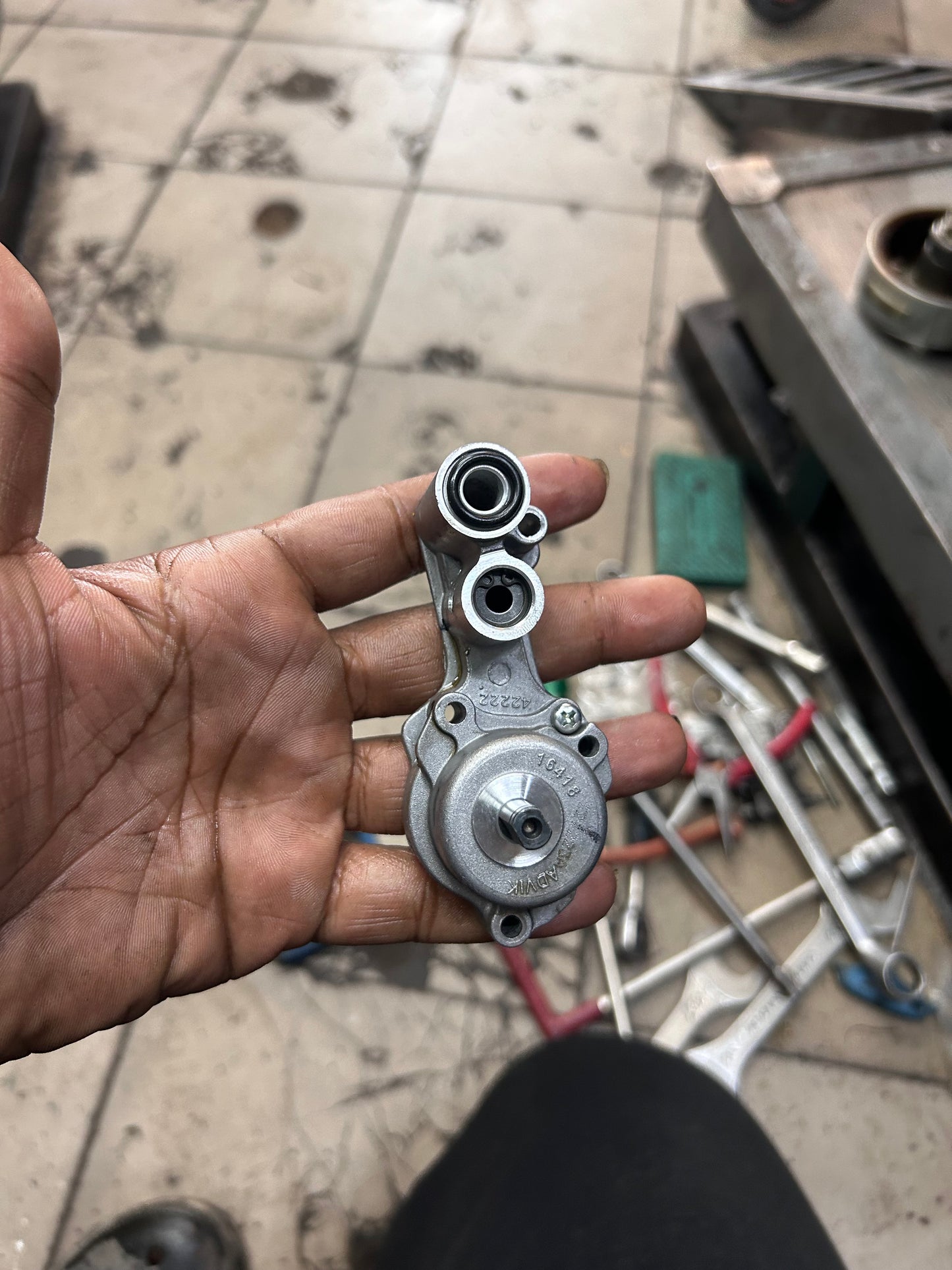 Royal Enfield Oil Pump Assy Kit – UCE (Part No. 888419) – Genuine Replacement for Classic 350/500, Bullet 350/500 & Electra UCE