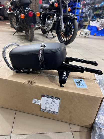 Genuine Royal Enfield Classic 350 UCE / Classic 500 EFI C5 Black Pillion Passenger Seat Sub-Assembly – 597447