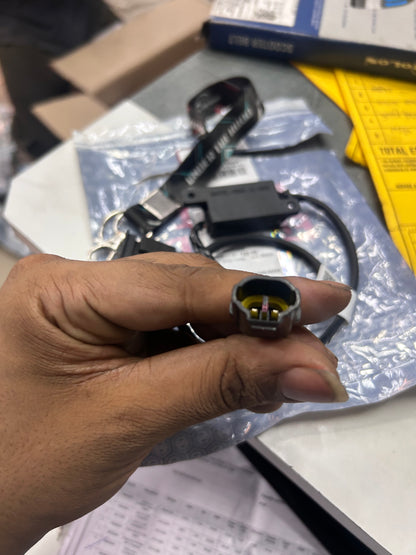 Royal Enfield RAC00053/F – OEM USB Charger (Handlebar) for Classic 350 Reborn, Meteor, Bullet 350, Hunter 350 J-Series & Retrofit Upgrade for Older Models