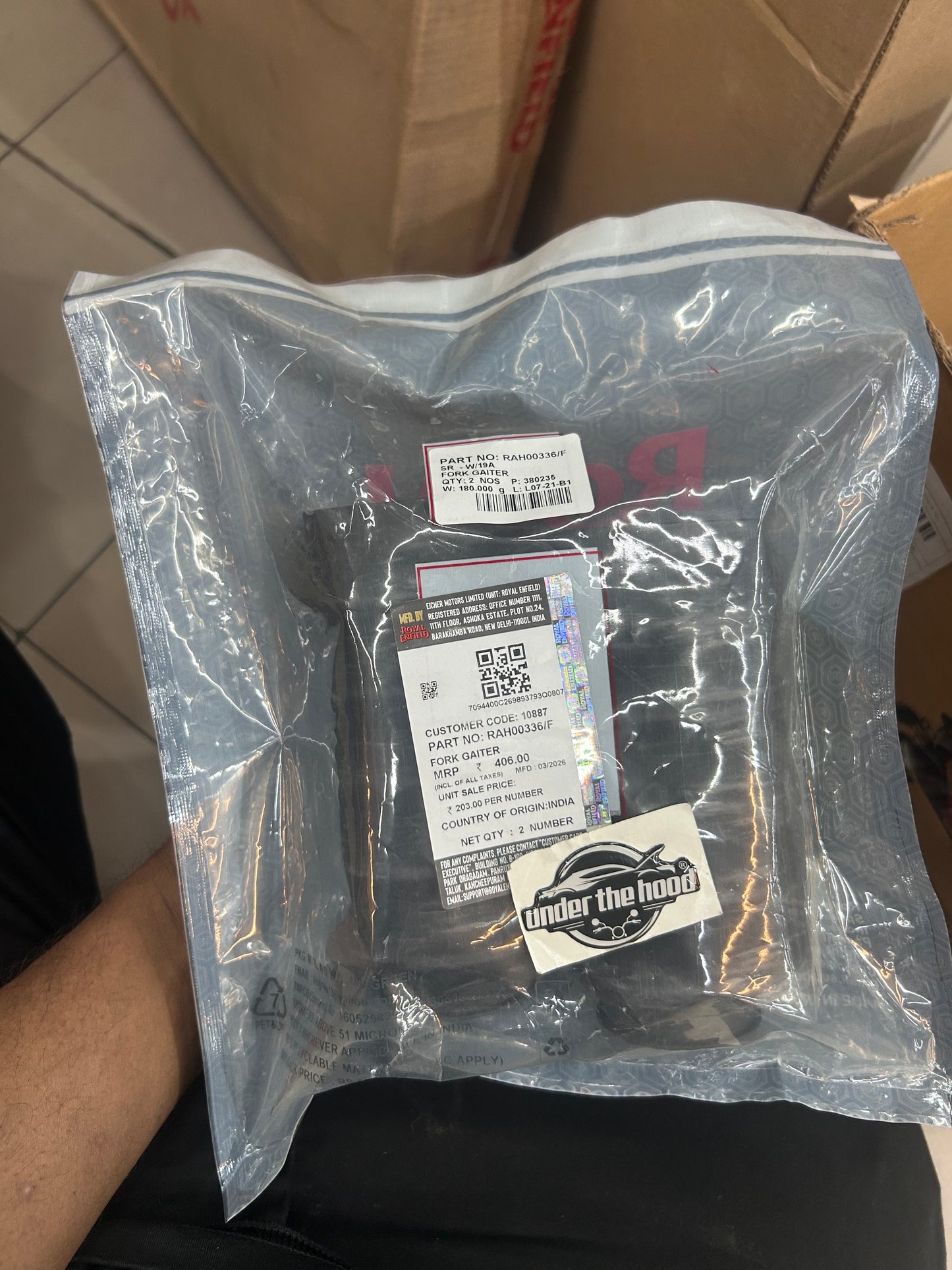 Royal Enfield RAH00336/C – Fork Gaiter / Fork Boot for Himalayan 450 & Guerrilla 450 (BS6) – Genuine OEM