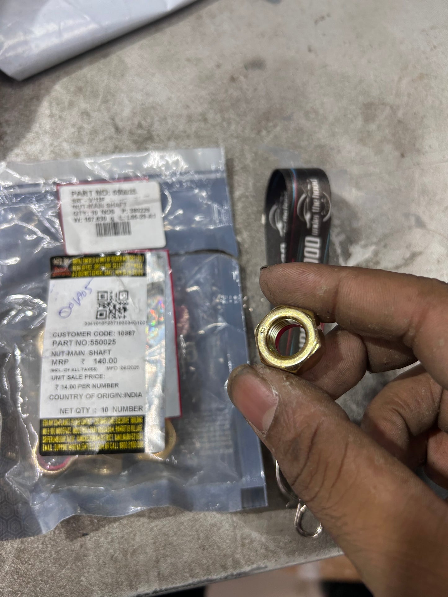 Royal Enfield 550025 – Nut-Main Shaft (M12 X 1.25 Nylock) OEM for 500 & 350 UCE / Classic & Bullet Models