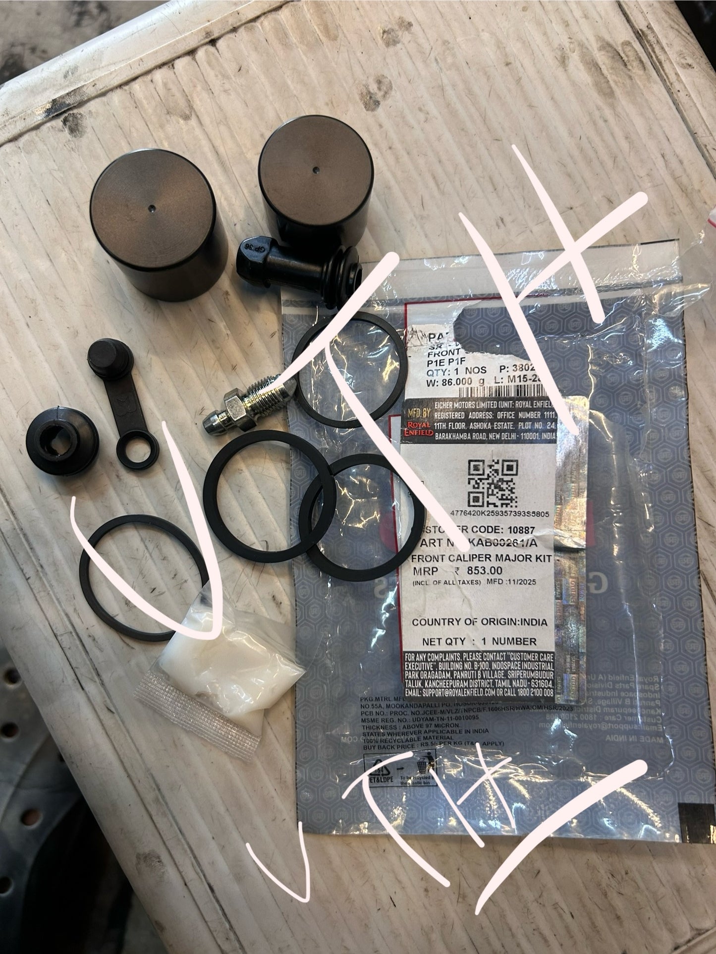 Royal Enfield Front Caliper Major Kit – Interceptor 650, Continental GT 650 – OEM Brake Piston + Seal Kit (KAB00261/A)