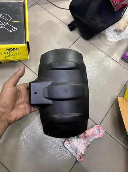 Rear Tyre Hugger / Mudguard – KTM Duke 200/250/390 & BMW G310R/G310GS | Bike-Specific Metal Bracket