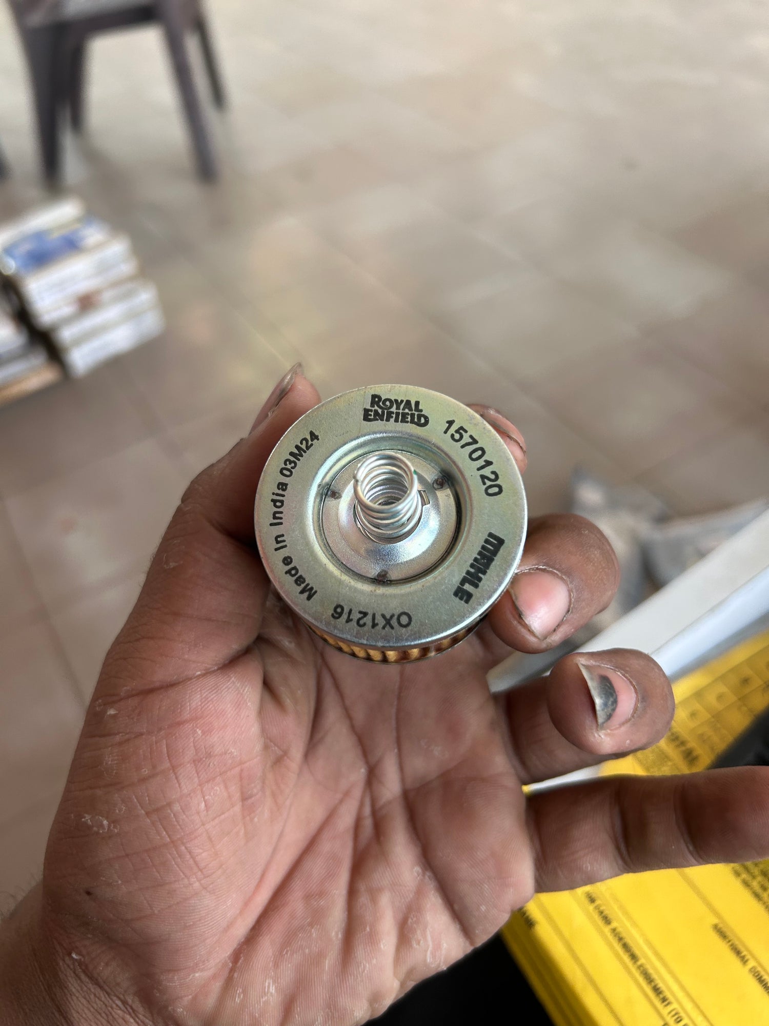 Royal Enfield 1570120/B oil filter element for Classic Reborn, Meteor & Hunter 350 J-series