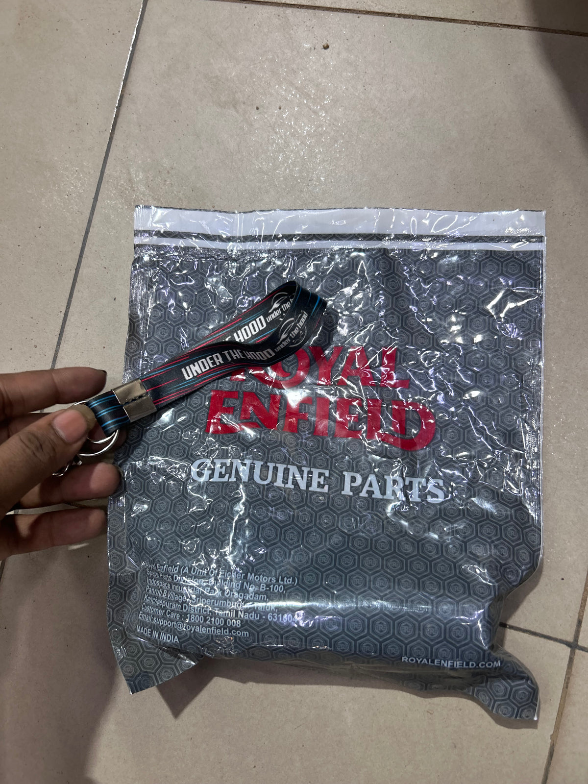 Genuine Royal Enfield Pillion Foot Rest Assy (RH) for Thunderbird X BS4 | 1120008/D
