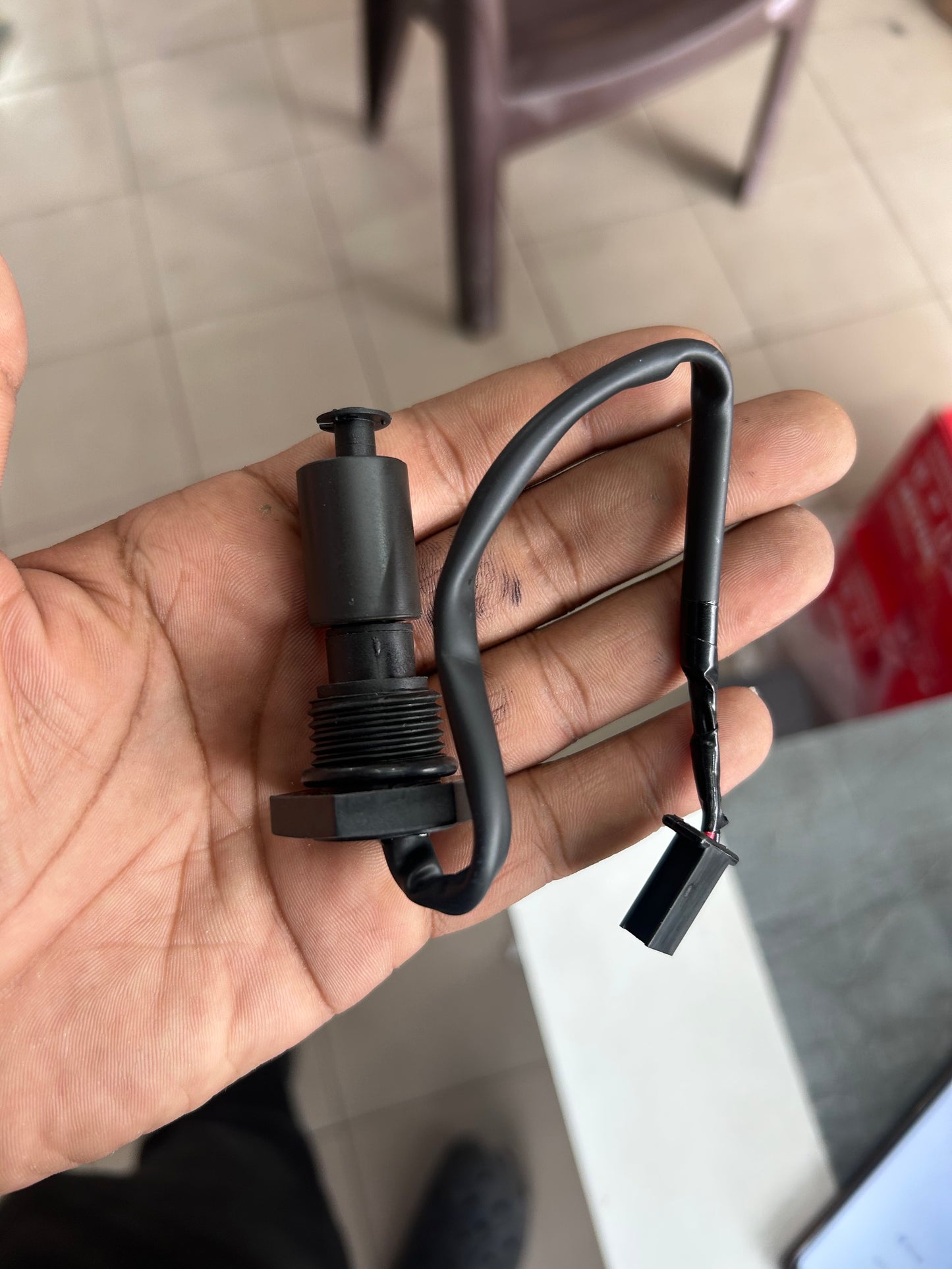 Royal Enfield 581053/E Low Fuel Sensor OEM for Classic 500 Bullet 500 EFI

