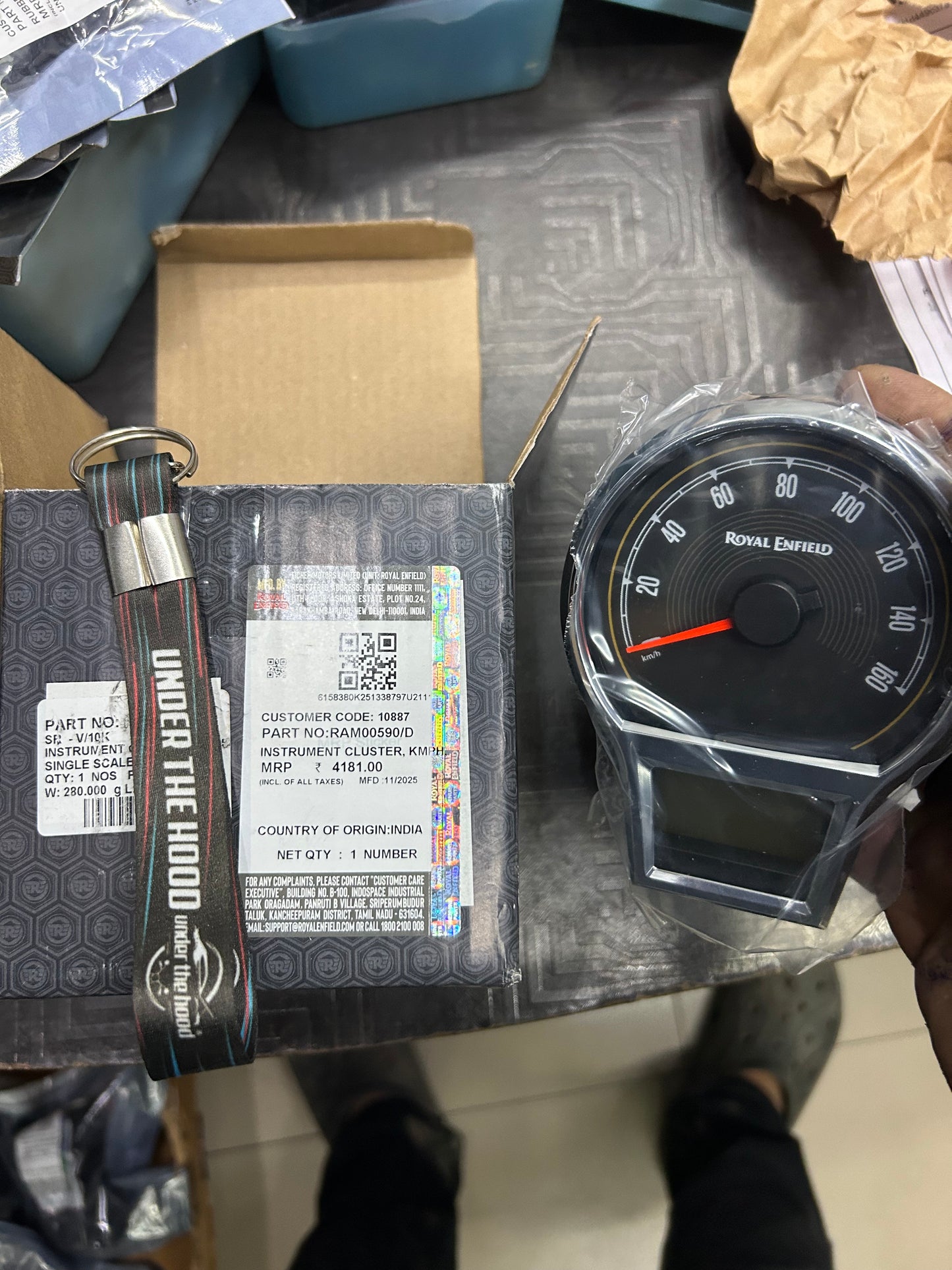 Royal Enfield RAM00590/A – Instrument Cluster (KMPH, Single Scale) – OEM for Classic 350 Reborn & Bullet 350 BS6