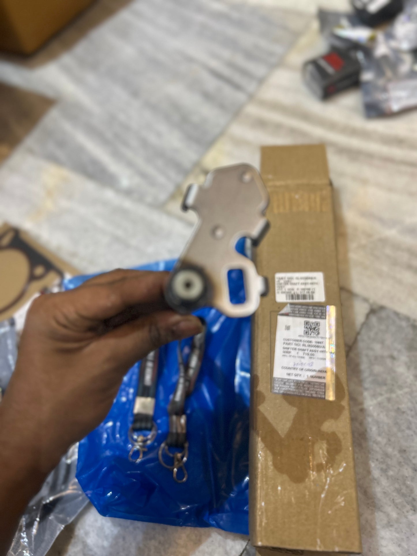 Royal Enfield RLM00080/A – OEM Shifter Shaft Assembly with Rivet for Classic 350, Meteor, Hunter & More