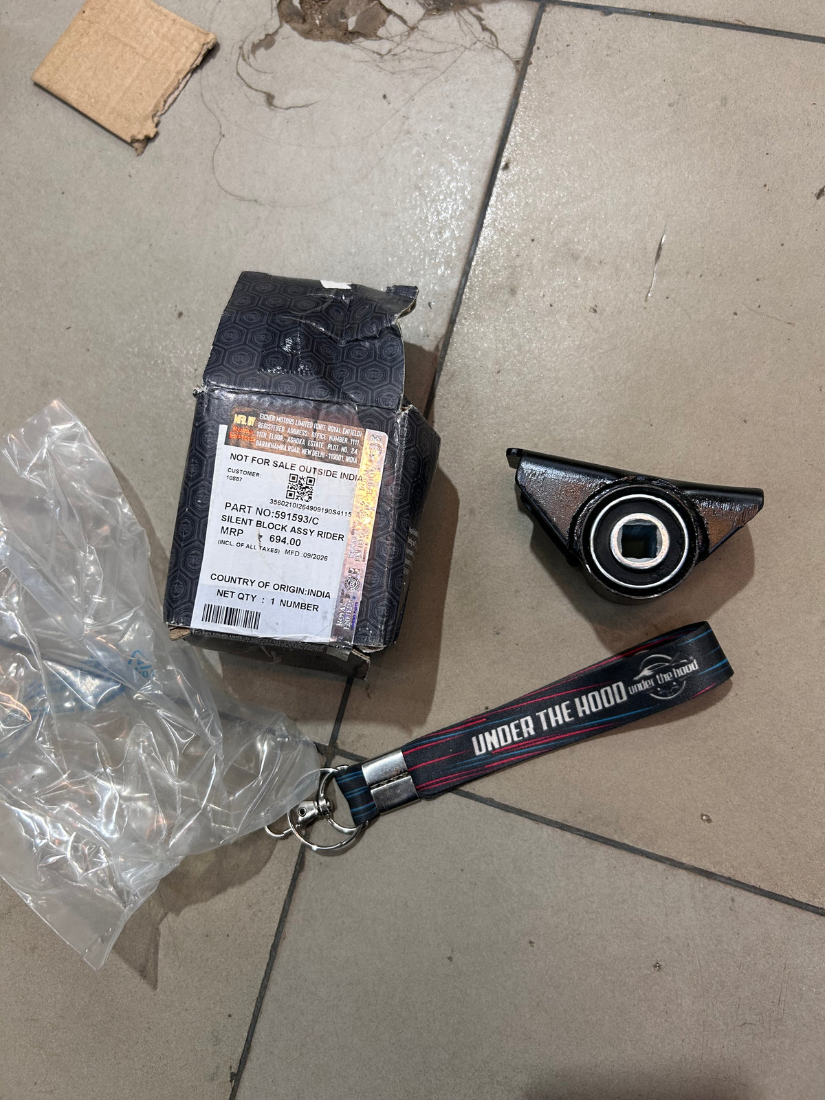 Royal Enfield Classic 350 UCE & Classic 500 EFI Genuine Rider Seat Silent Block | 591593/C