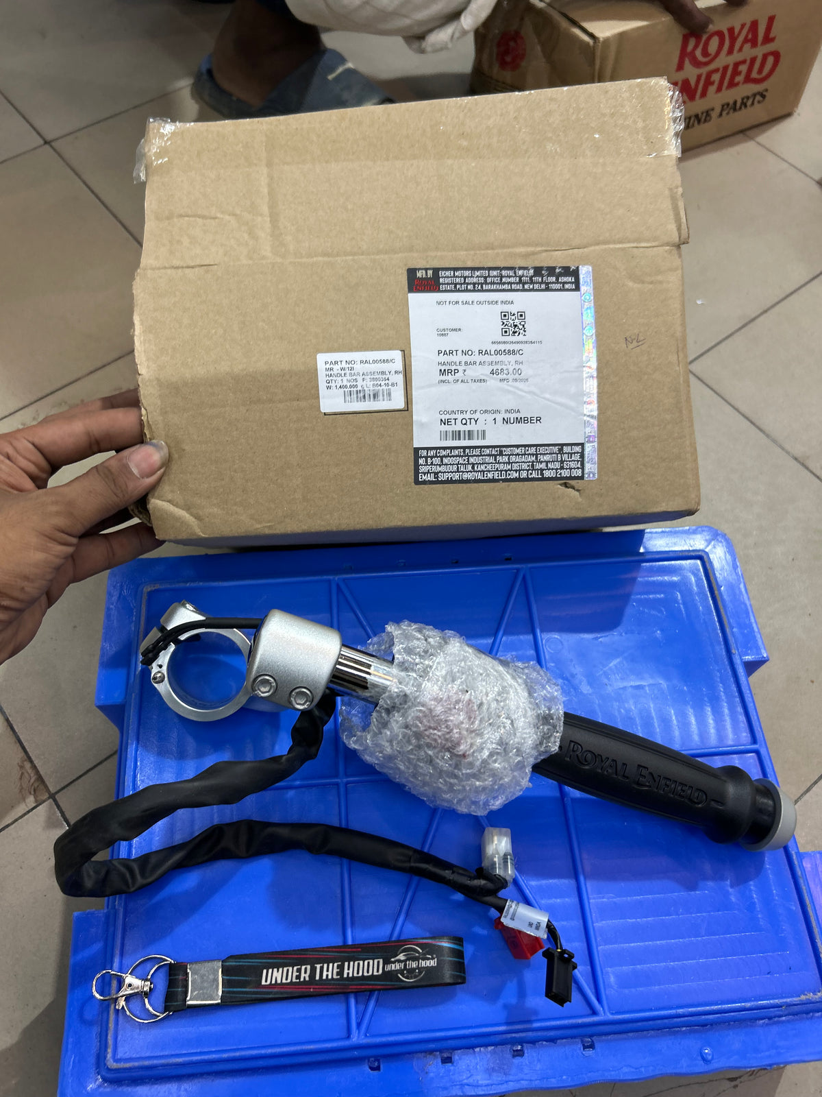Royal Enfield Continental GT 650 Genuine RH Handlebar Assembly | RAL00588/C