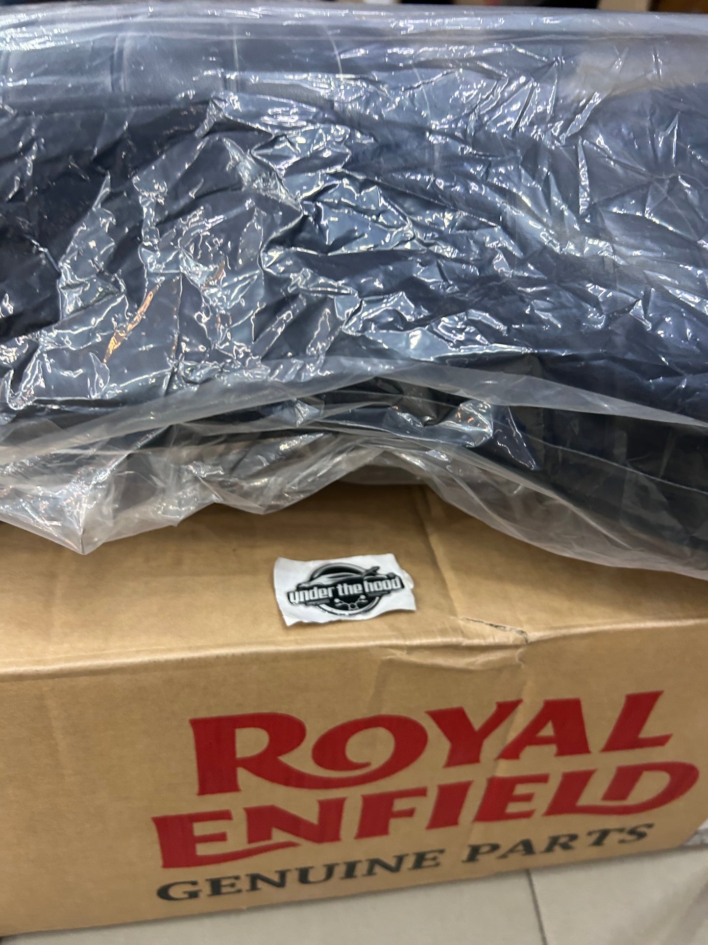 Royal Enfield 583944/B – Complete Seat Assembly for Bullet Standard 350 UCE & Electra 350 UCE – Genuine OE Dual Seat