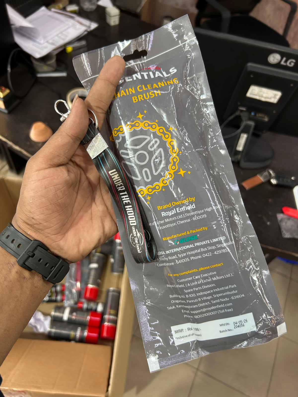 Royal Enfield Essentials Motorcycle Chain Cleaning Brush ST30882A