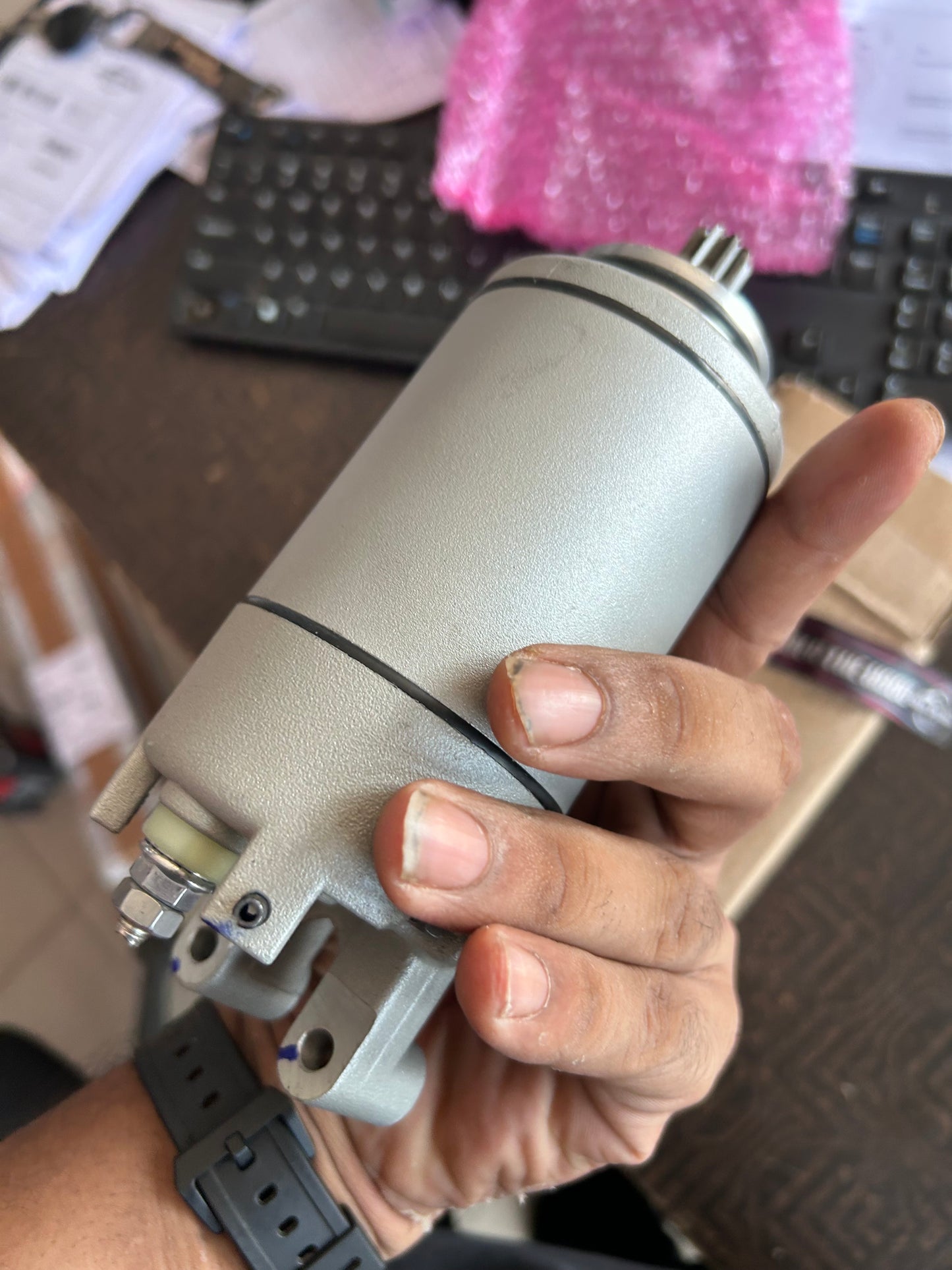 Royal Enfield 572617/G – Genuine 0.7KW Starter Motor for UCE Engine Models