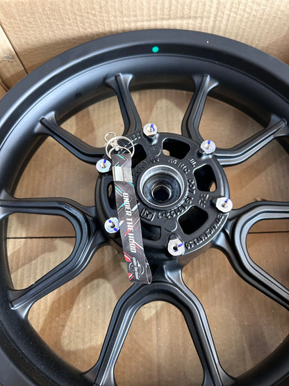 GT INT 650 Alloy Wheel Bundle – 18" Front + 17" Rear (Fat Tyre Setup)