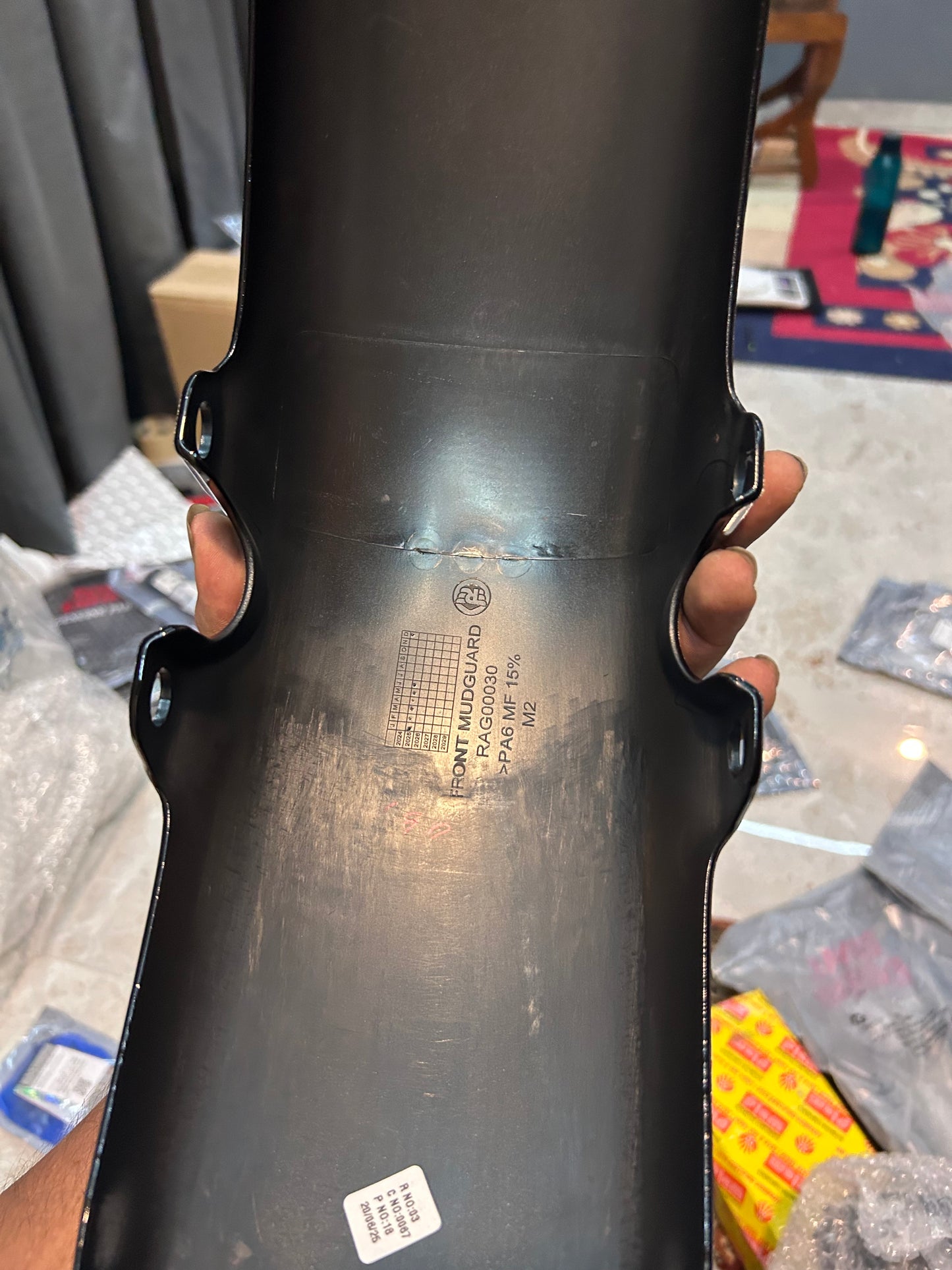 Royal Enfield RAG00389/A – Front Mudguard (Painted Black) | OEM for Hunter 350 – Dapper, Metro Rebel, Metro Factory, Retro/City