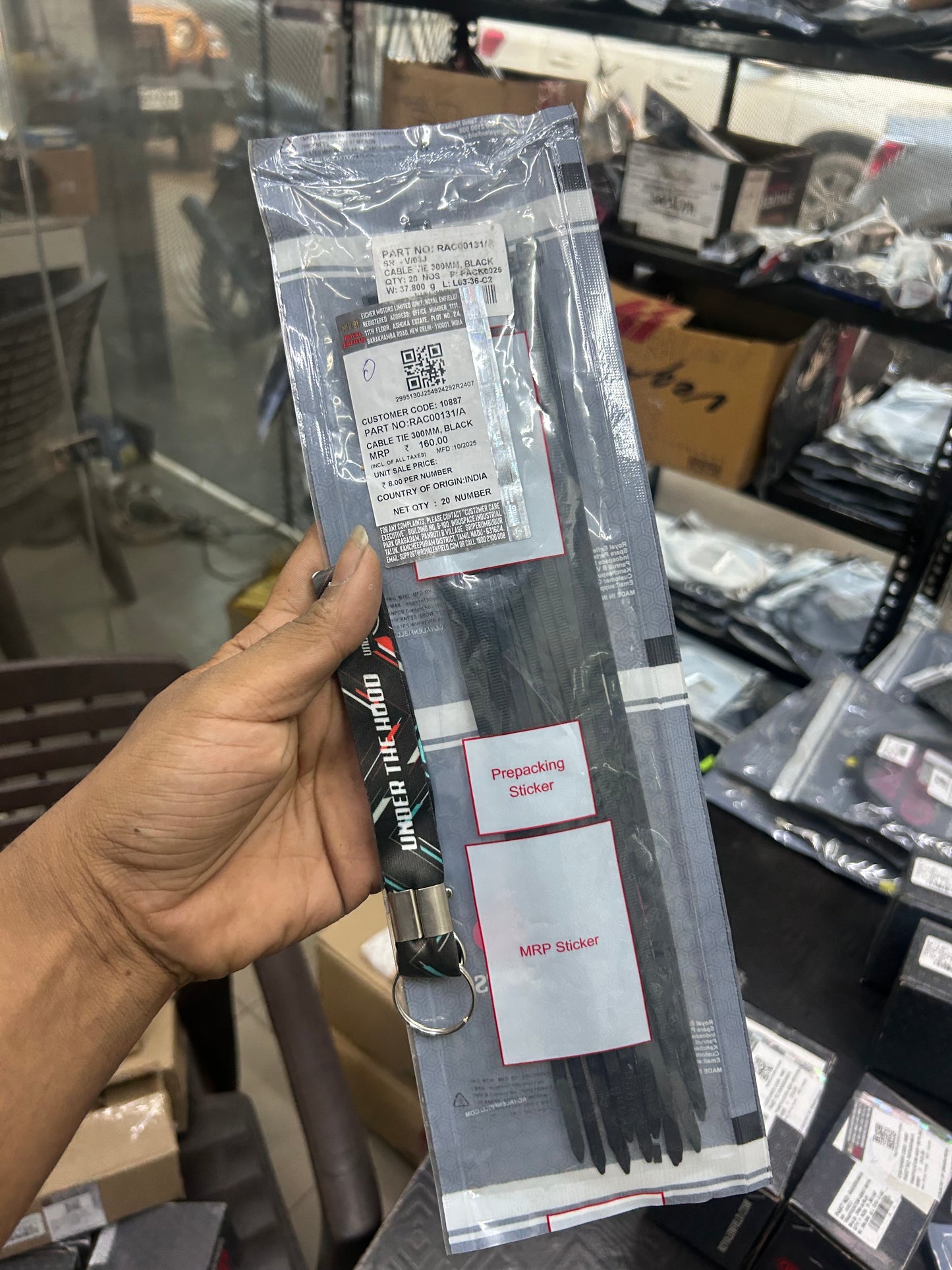 Royal Enfield Cable Tie – 300 mm, Black (Wiring/ABS Hose Clip) — RAC00131/A | Himalayan/Guerrilla 450, Bullet 350 (J-Series), 650 Twins (E4) — Genuine OE