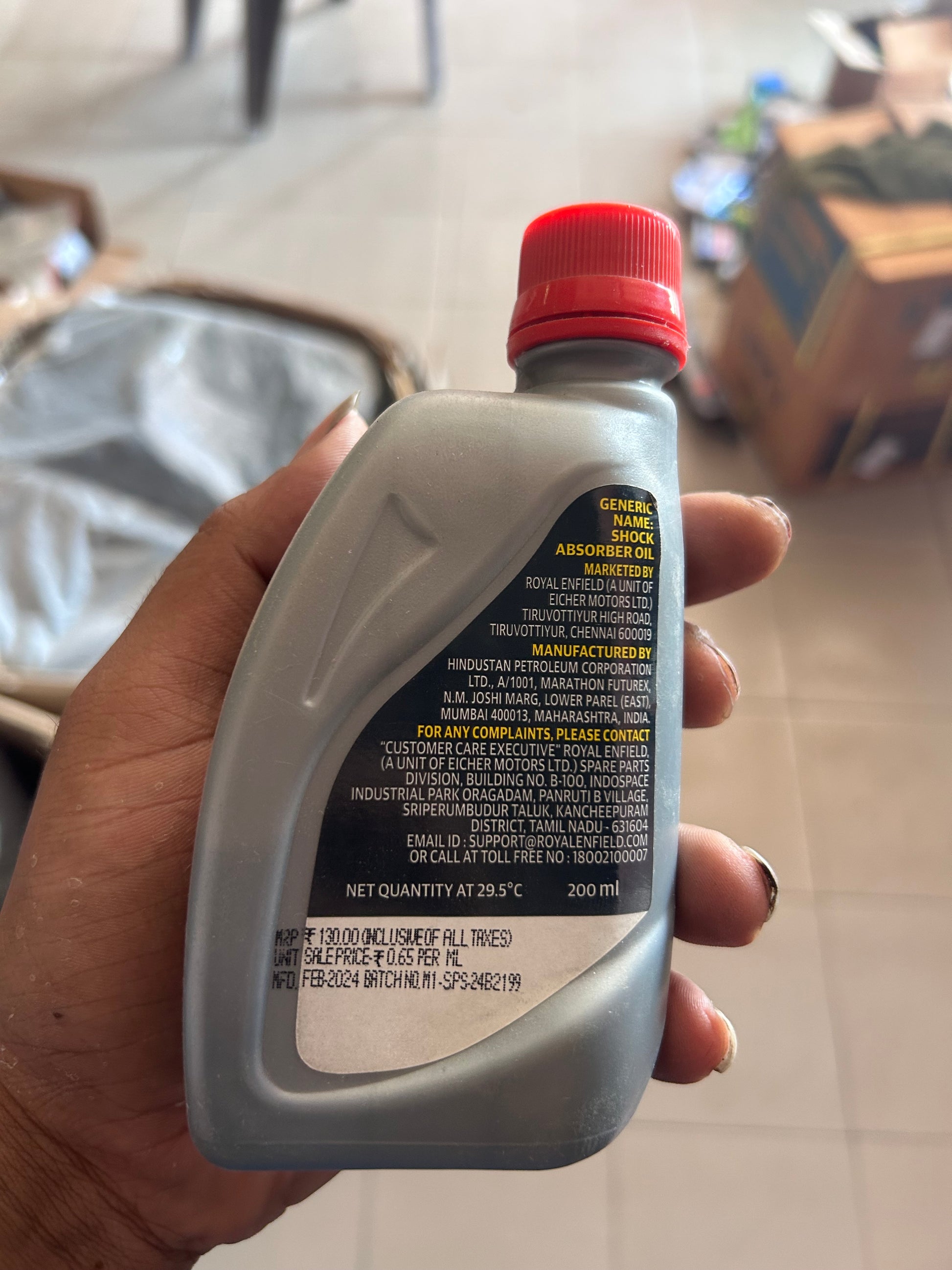 Royal Enfield 3600005 – Front Fork Oil 200ml Genuine Suspension