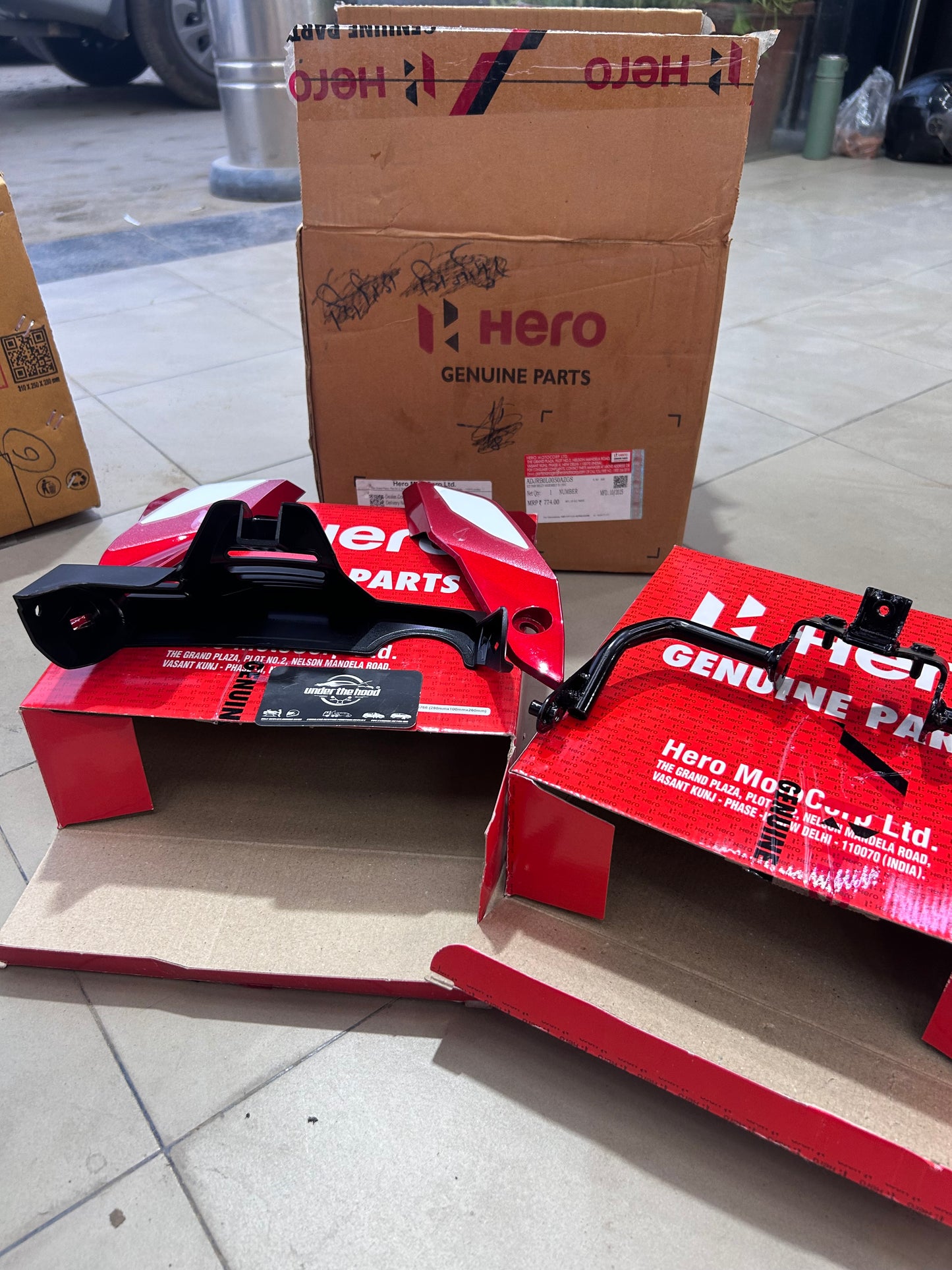 Hero Genuine Belly Pan Assembly Kit for Glamour X 125 - 5 Colour Options