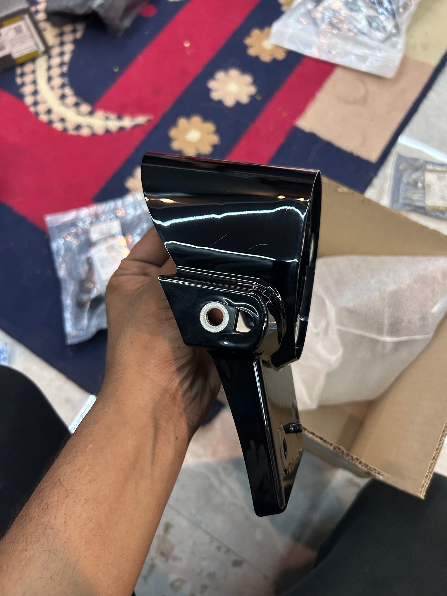 Royal Enfield RAQ00067/E – Tail Lamp Shroud for Classic 350 Reborn (OEM Spare)