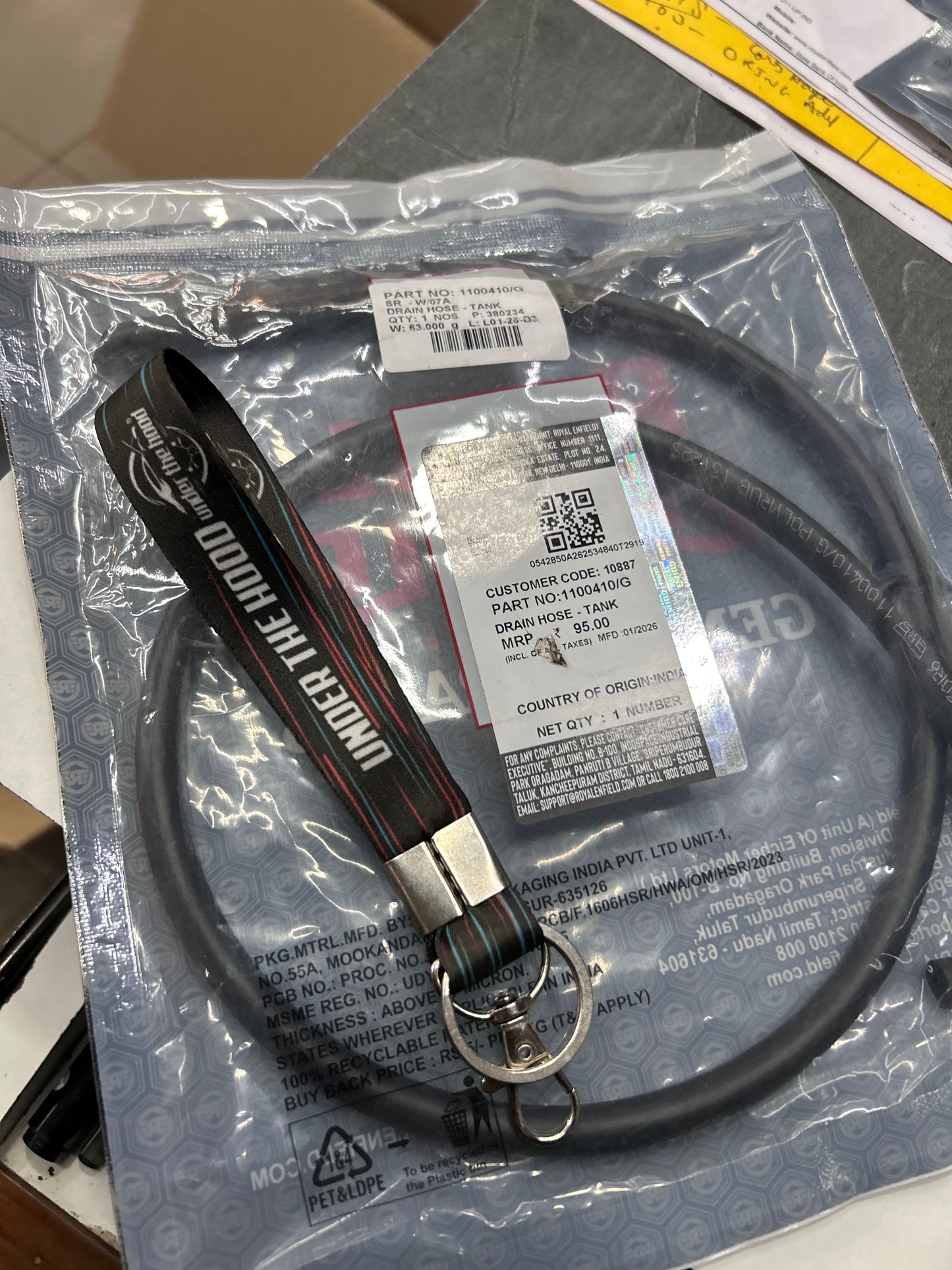 Royal Enfield Drain Hose – Fuel Tank Overflow/Drain (J-Platform) for Meteor 350 + Classic 350 Reborn – 1100410/G
