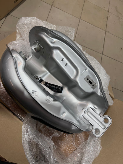Royal Enfield Classic 350 UCE BS4 Silver Fuel Tank with Sticker – 826070