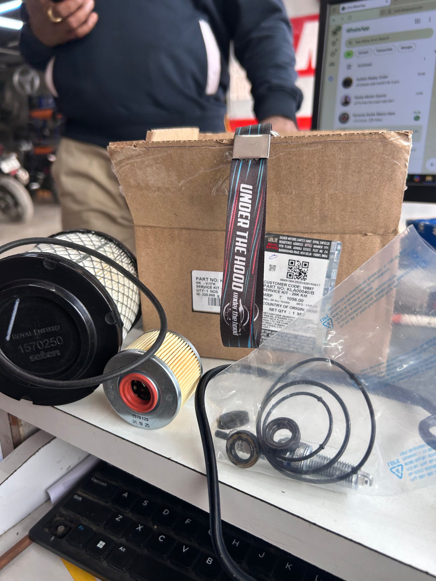 Royal Enfield J-Series 350 – 20,000 KM Genuine Service Kit KLA00040 (Meteor, Classic Reborn, Hunter, Bullet 350)