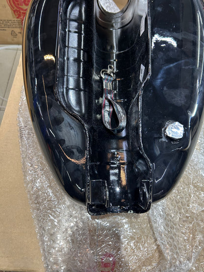 Royal Enfield Bullet 350 UCE Kick Start Black GK Fuel Tank – 866152