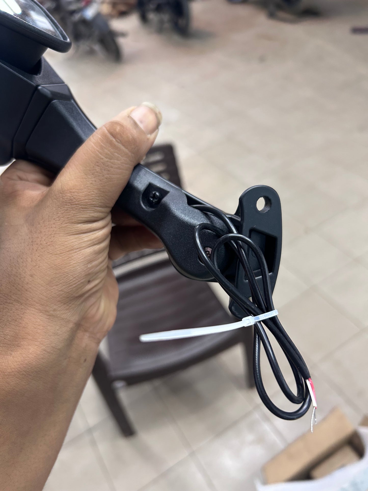 ZX6R MIRROR FOR R15 Rear View Side Mirror With Turn Signal Led Indicators Motorcycle Side Rearview Mirrors Adjustable Compatible With R15-V3, V4 Kawasaki Ninja, Zx-10R Bikes, Pack Of 1