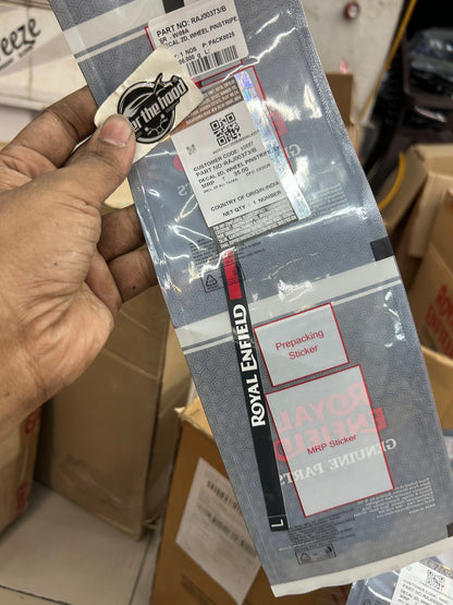 Royal Enfield RAJ00372/B + RAJ00373/B - 2D Wheel Decal Combo (LH+RH) - Wheel Pinstripe (RH+LH) - Genuine Rim Stickers