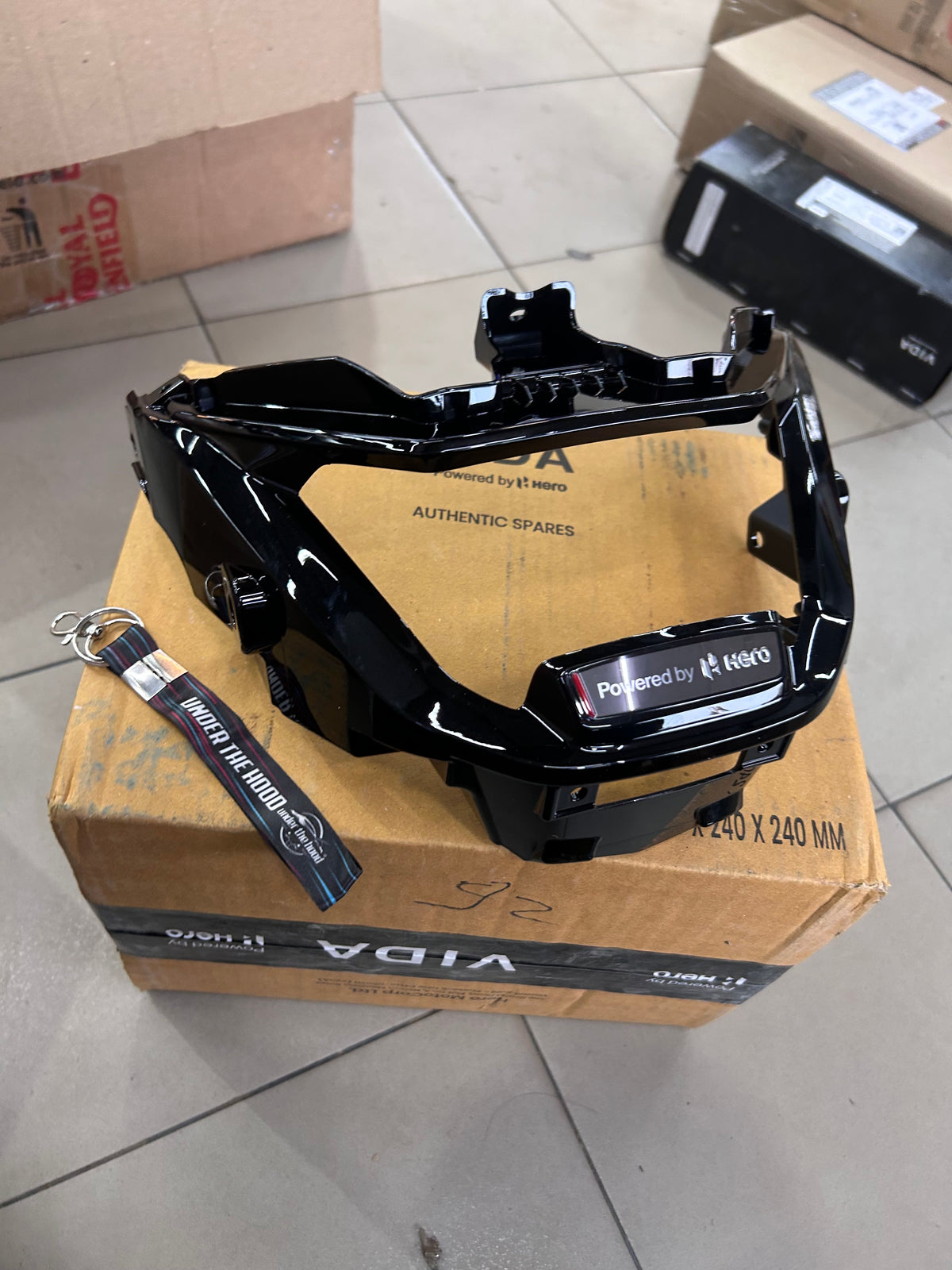 Hero VIDA VX2 Tail Light Cover Pearl Black | Genuine Rear Tail Lamp Cover | VDACPDS6A0050AYGS