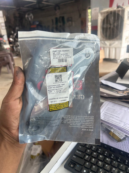 Electra 350 UCE silencer bracket 592856/C close-up