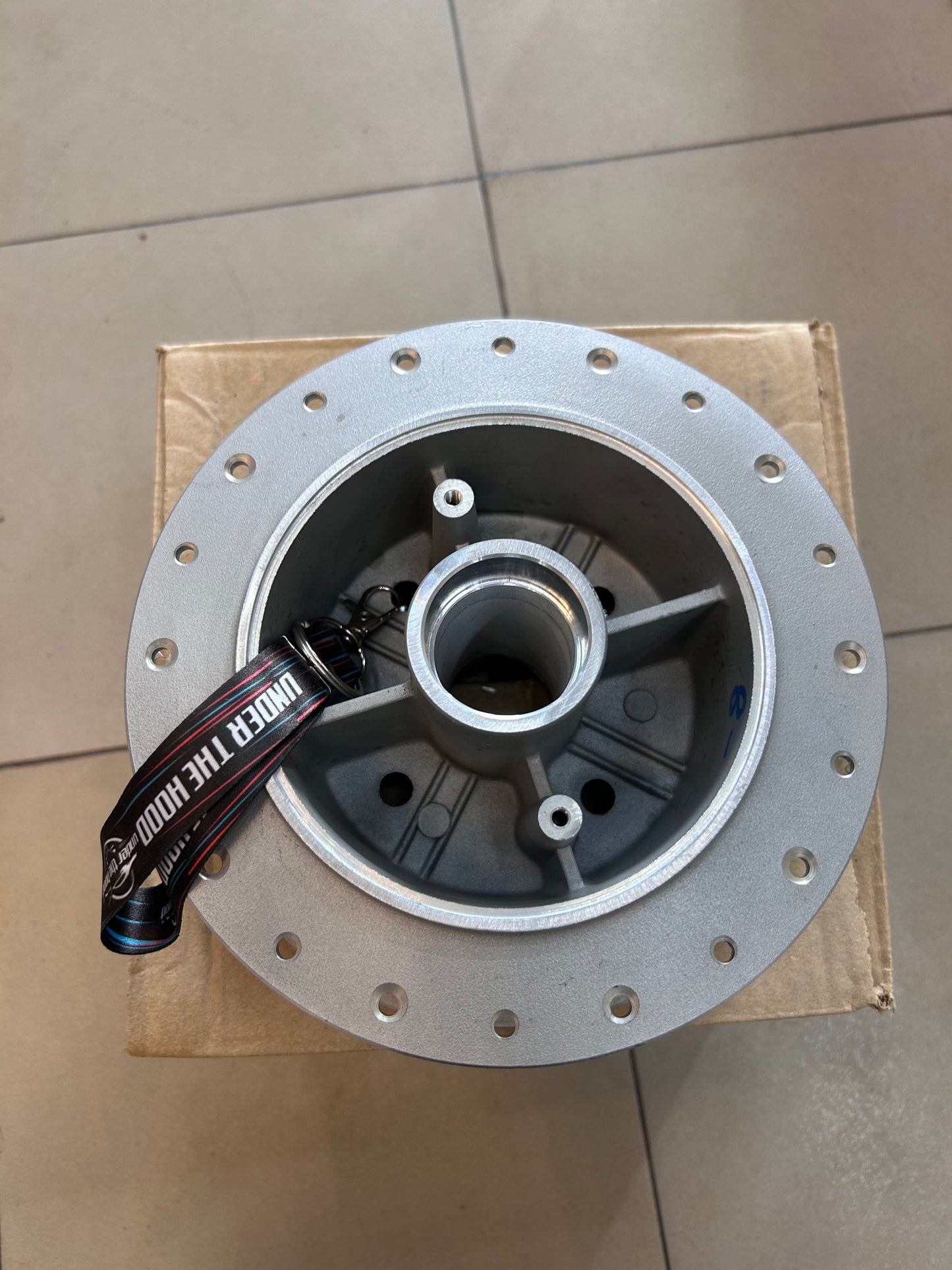 Centre Hub (Rear Drum Hub) – Classic 350 UCE / Bullet 500 UCE – RAT00026/A (Textured Silver, Replaces 804006 / 141103)