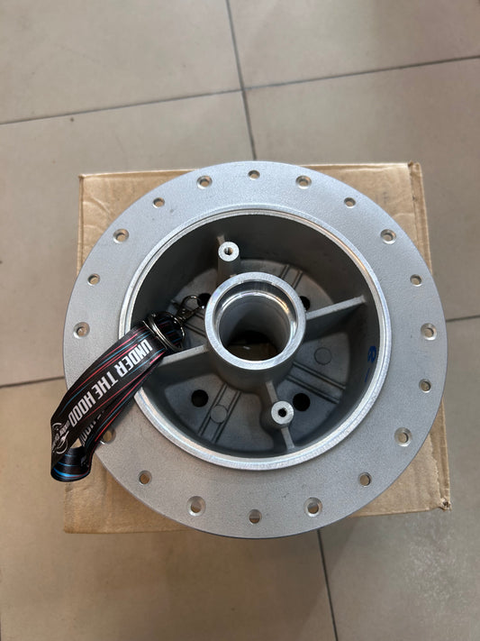 Centre Hub (Rear Drum Hub) – Classic 350 UCE / Bullet 500 UCE – RAT00026/A (Textured Silver, Replaces 804006 / 141103)