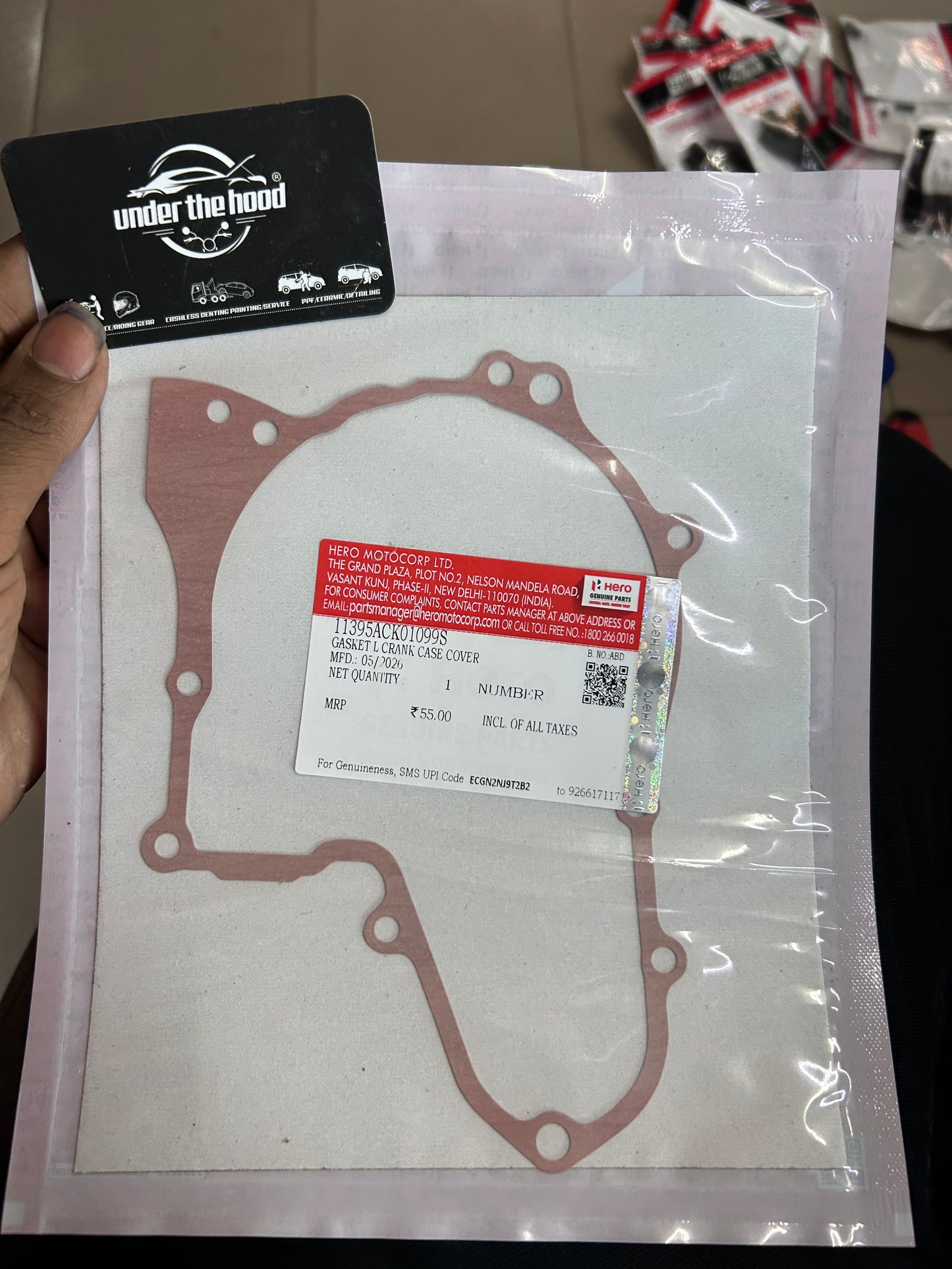 Hero Genuine Left Crank Case Cover Gasket for Selected HF Deluxe, Passion & Splendor Plus Variants | Magnet Cover Gasket / Left Crank Case Packing | 11395ACK01099S