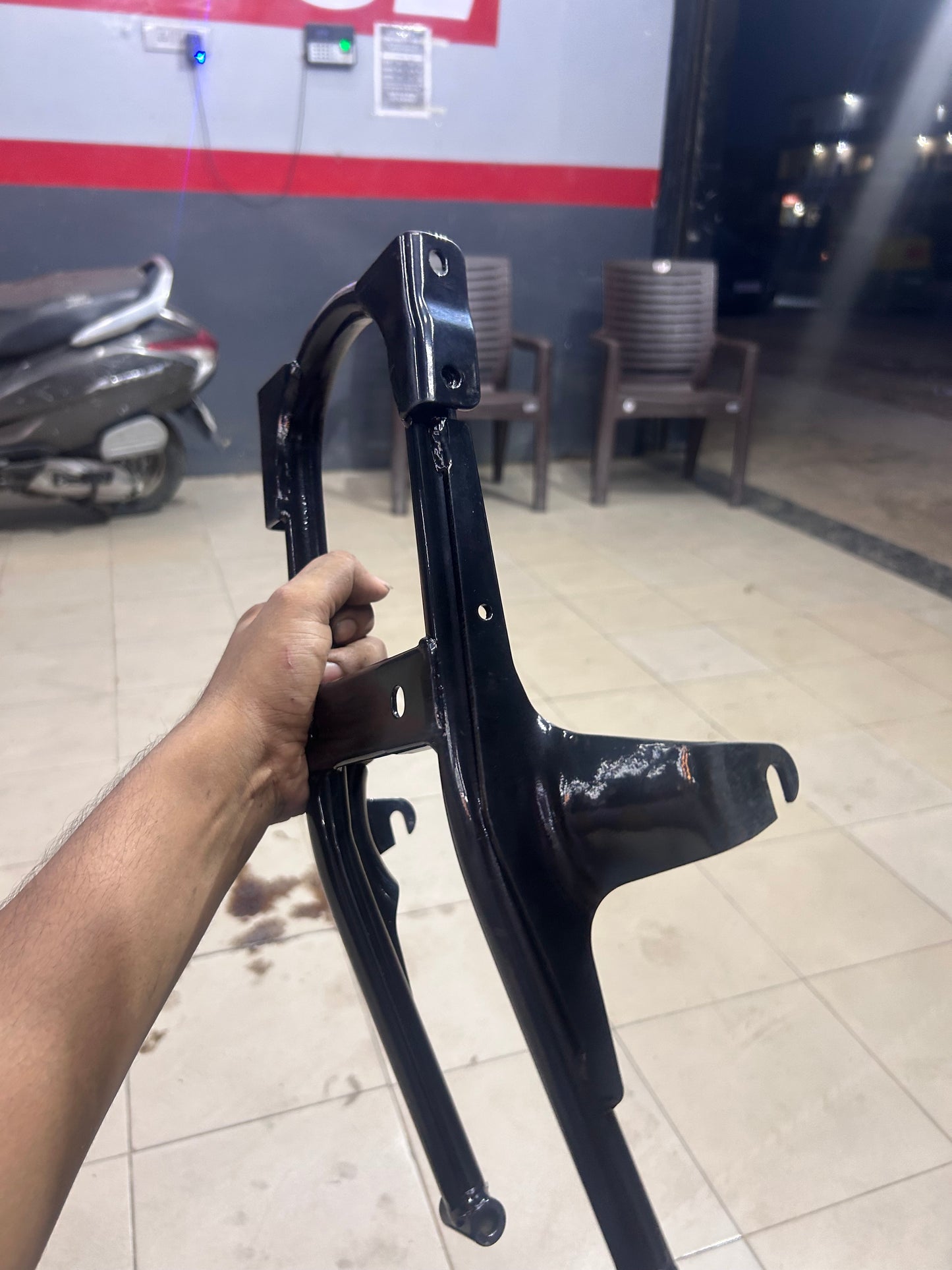 Royal Enfield 801575 – Sub Frame Assembly – Black – Classic 350 & 500 UCE Models