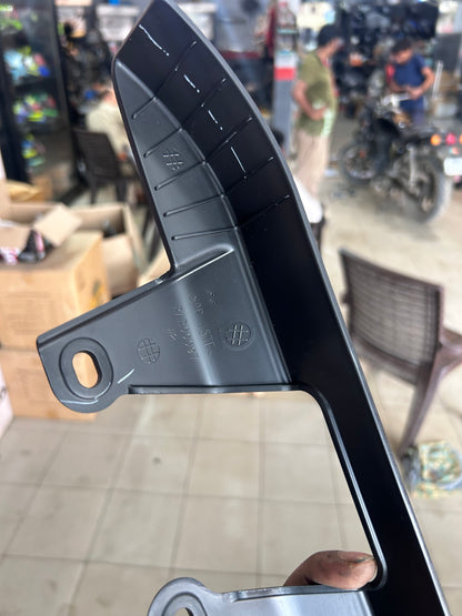 Royal Enfield RAR00097/A – Rear Chain Guard (OEM Swingarm Cover) for Hunter 350