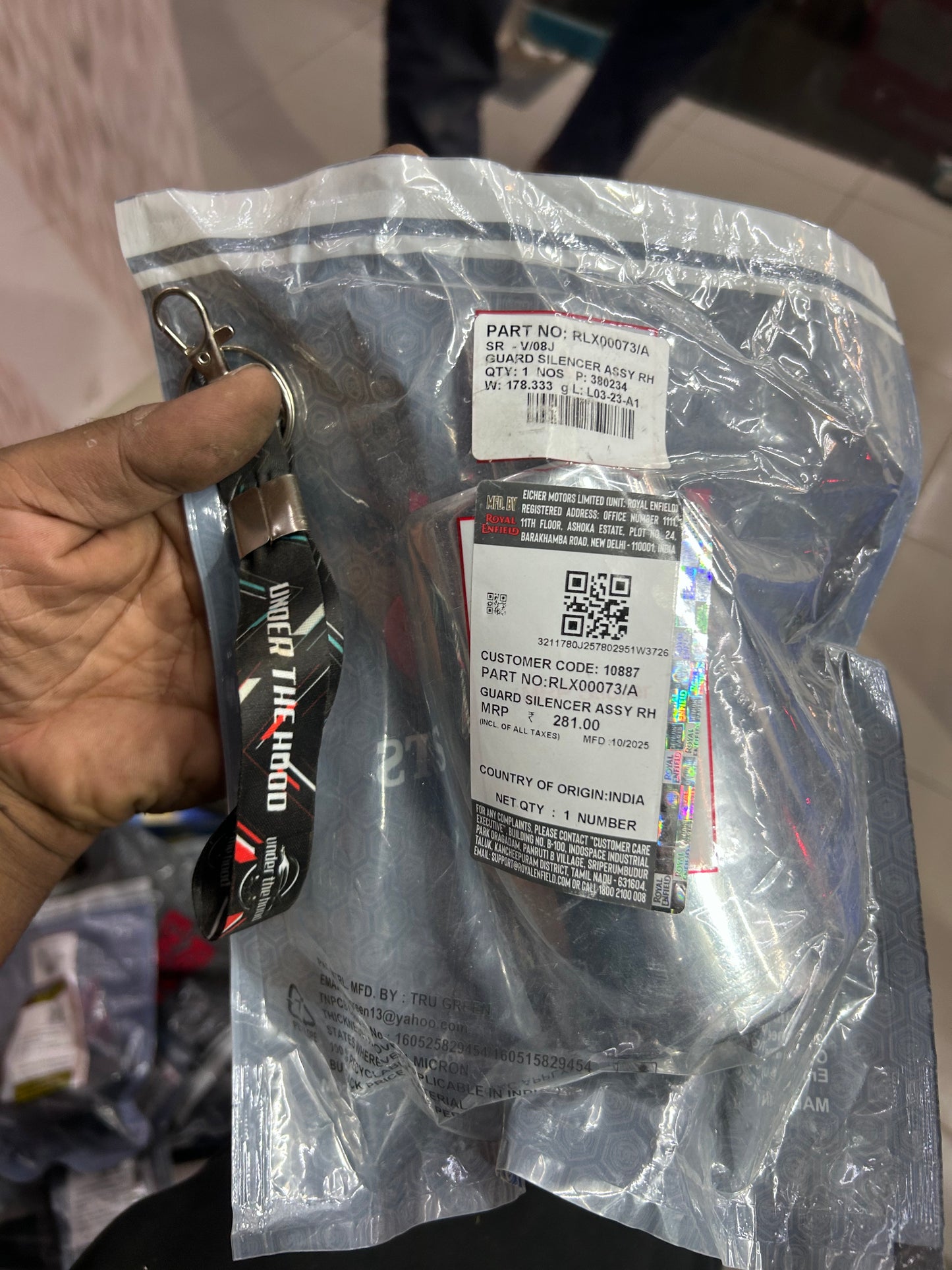 RLX00073/A – Silencer Guard Assembly RH (Right-Side Exhaust Heat Shield) – Royal Enfield Interceptor 650 & Continental GT 650 – Genuine OEM