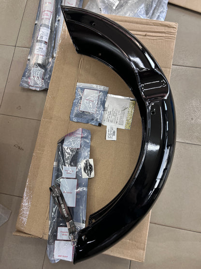 Royal Enfield 888402 Front Mudguard Kit Assembly (Black) – Bullet / Standard 350 UCE (OEM Genuine)