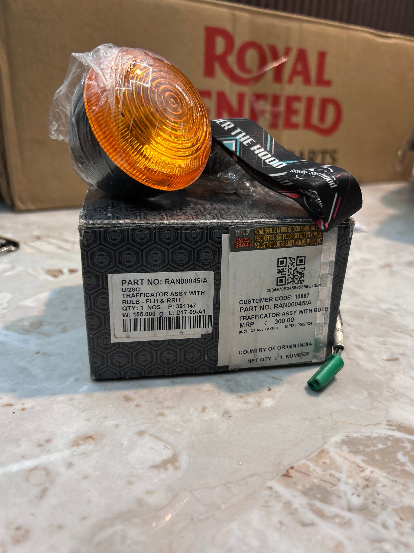 Royal Enfield RAN00045/A – Trafficator Assembly with Bulb (FLH & RRH) for Hunter 350